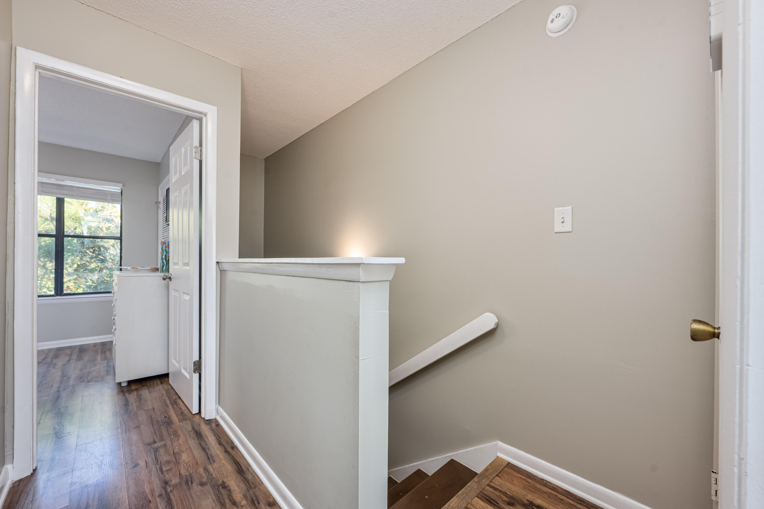 SEAHAUNTS - Residential