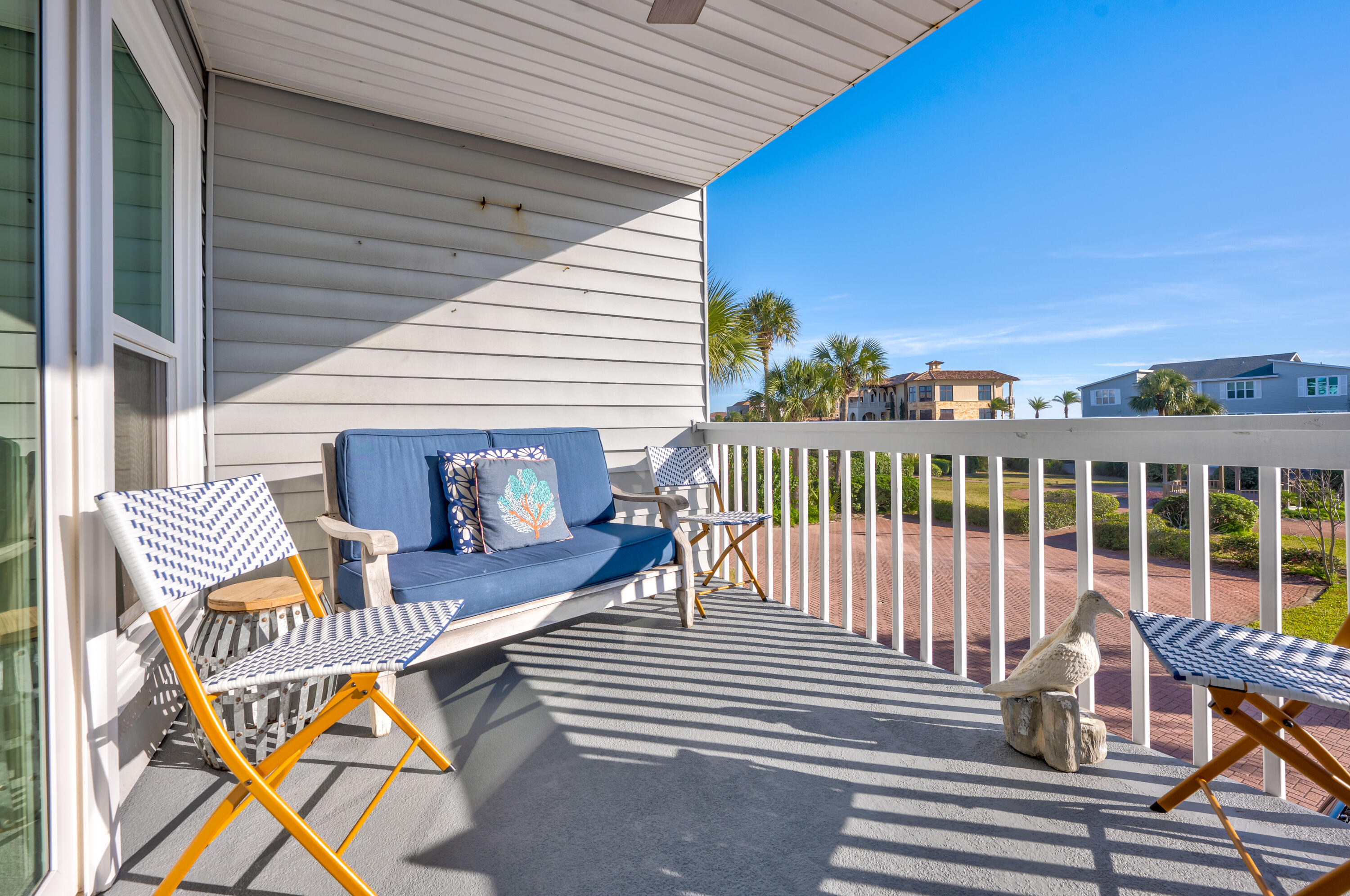 SEAHAUNTS - Residential