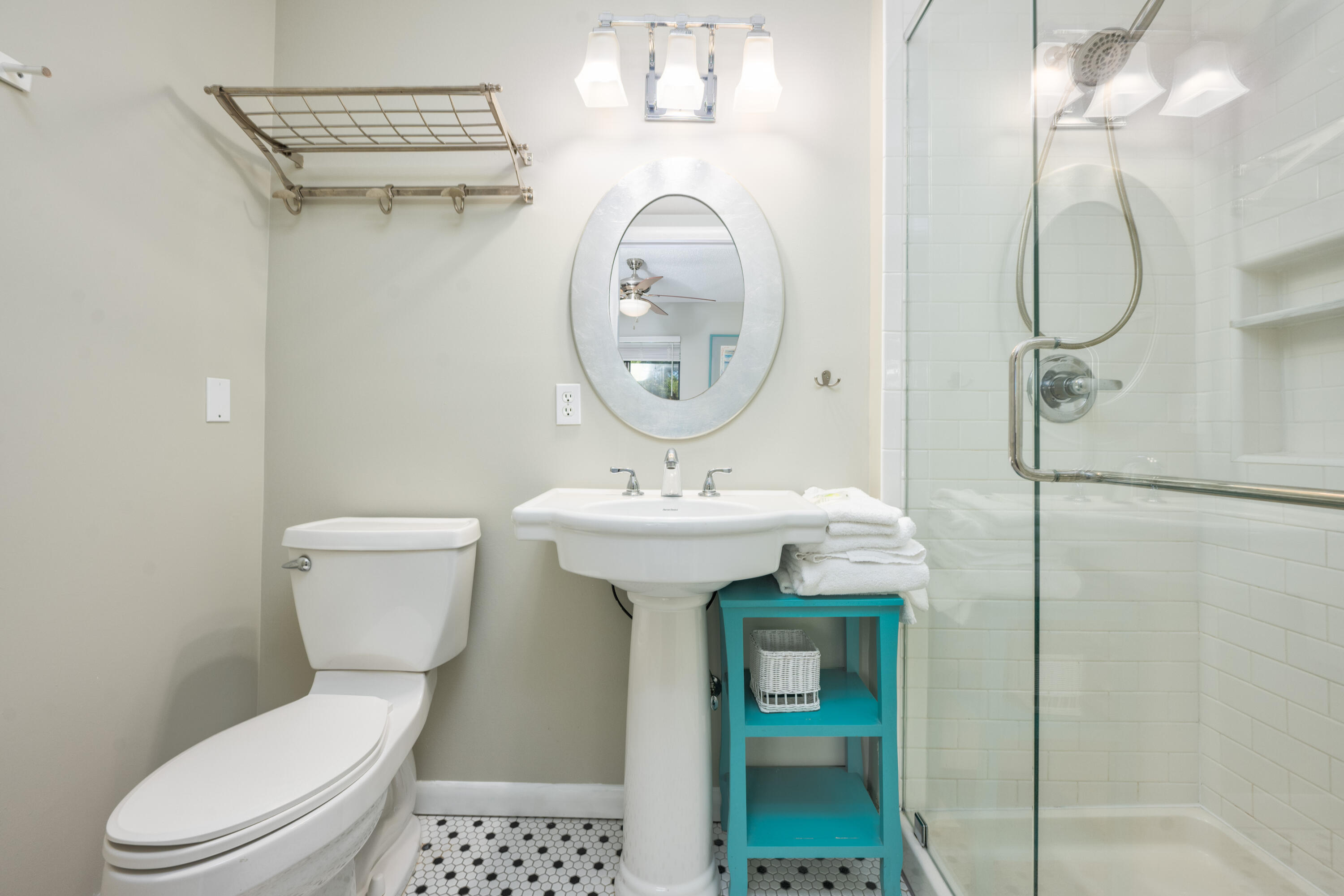 SEAHAUNTS - Residential