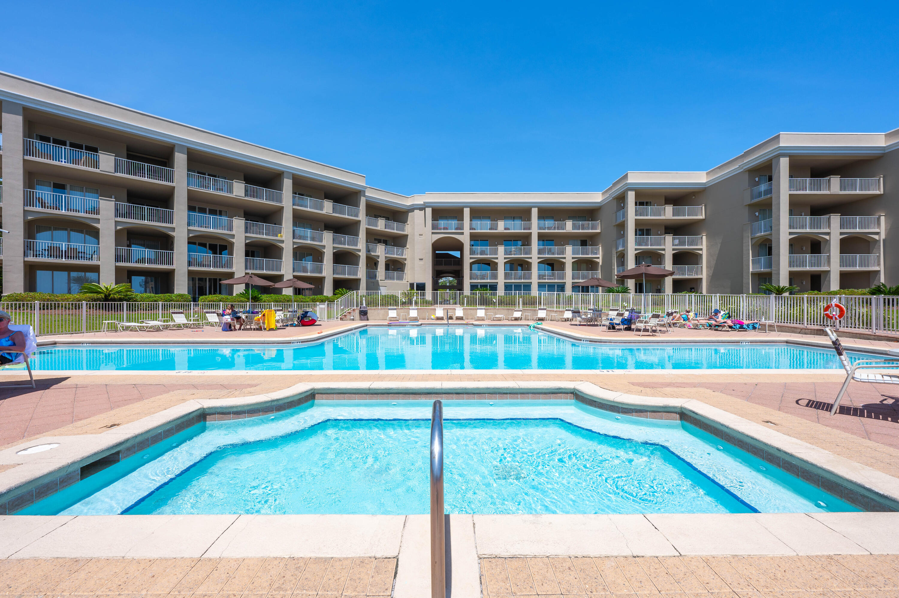 SEAHAUNTS - Residential