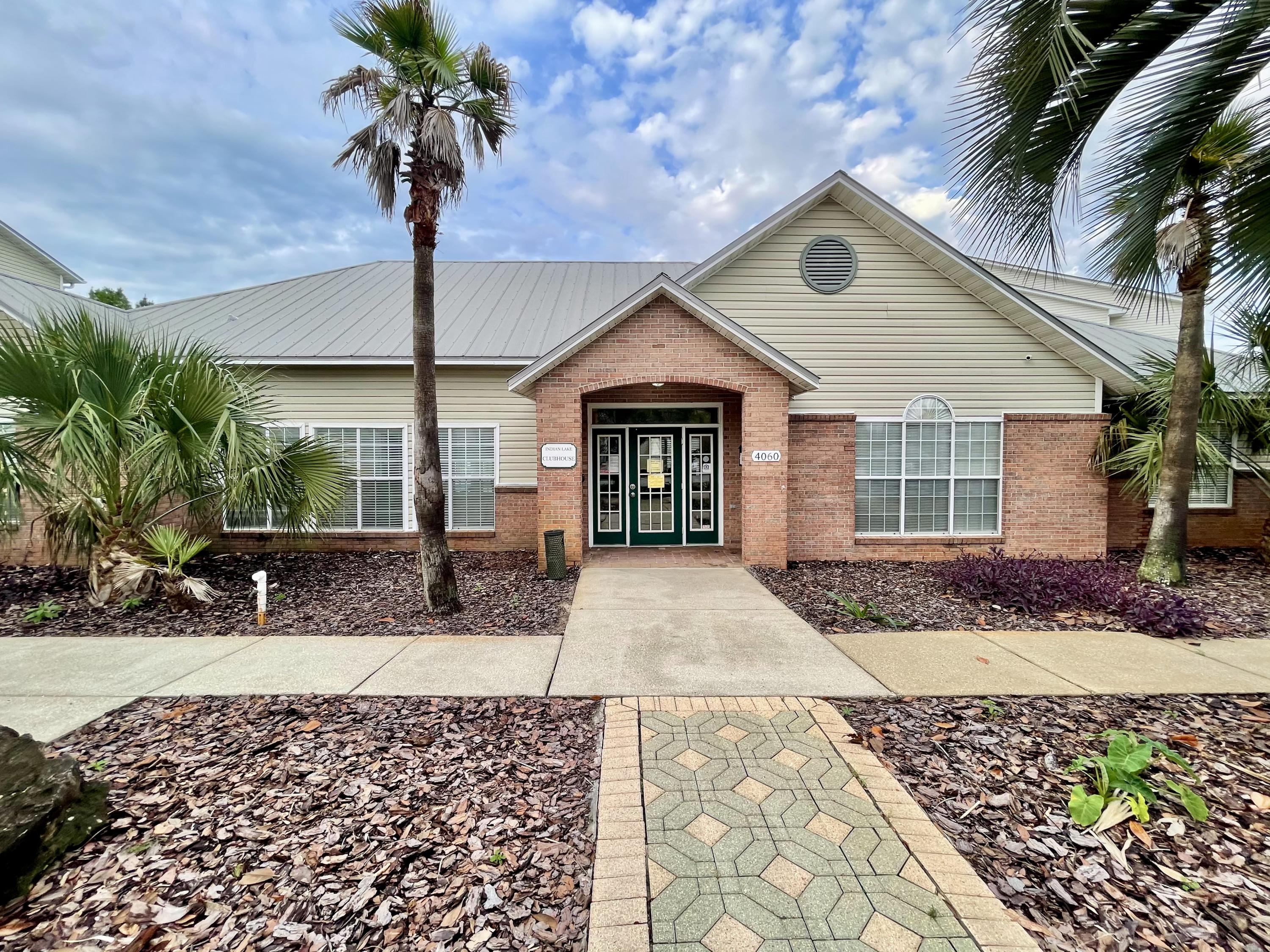 INDIAN LAKE - Residential