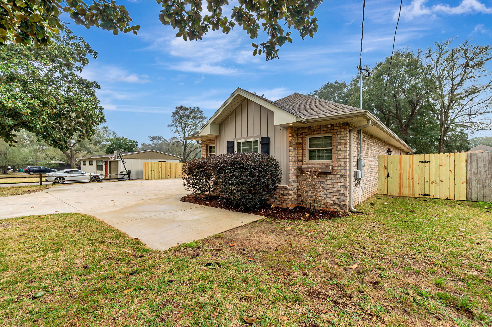 GARNIERS HEIGHTS - Residential