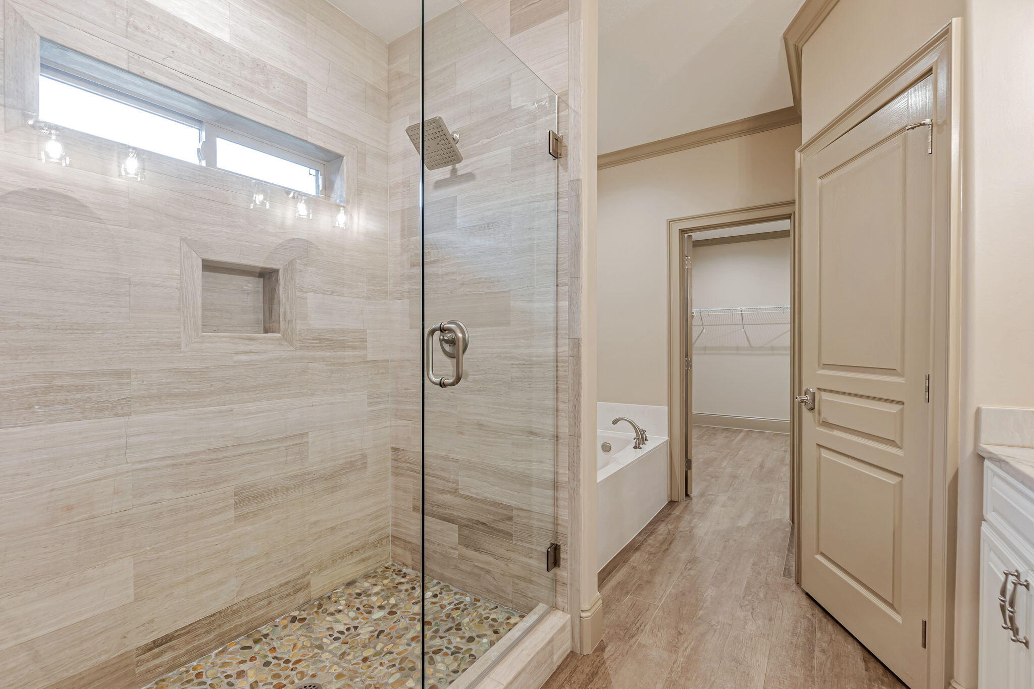 GARNIERS HEIGHTS - Residential