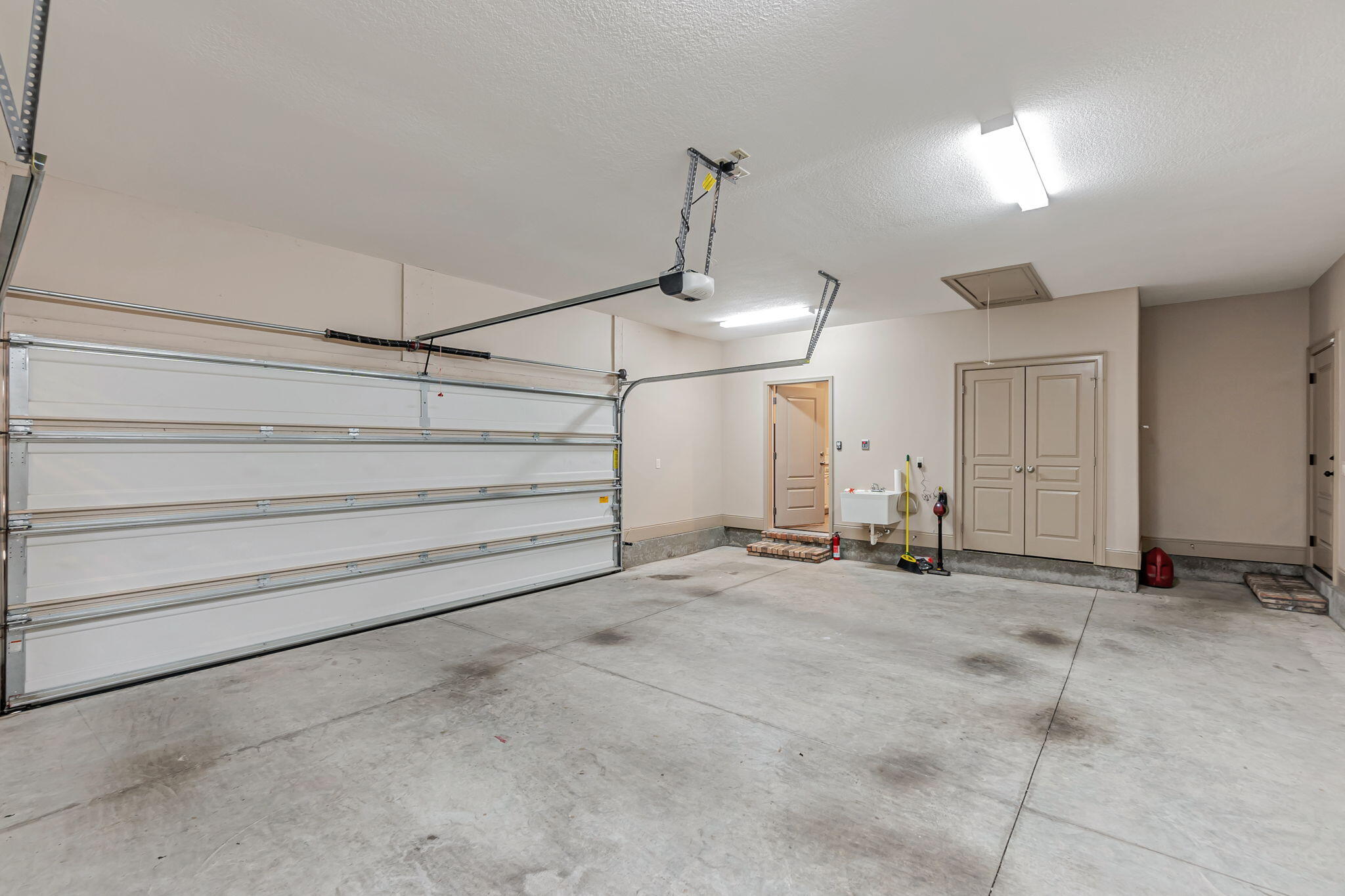 GARNIERS HEIGHTS - Residential