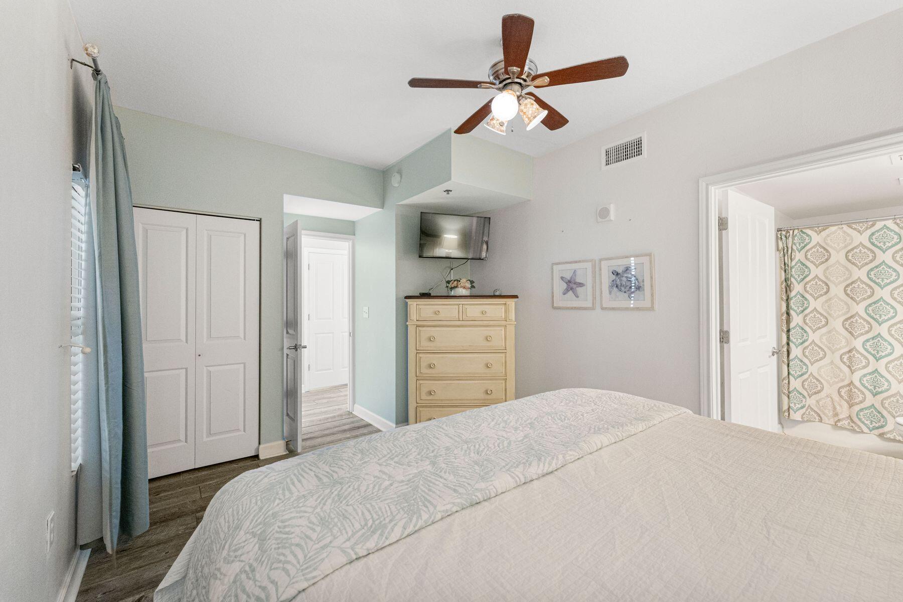 SHORES OF PANAMA - Residential