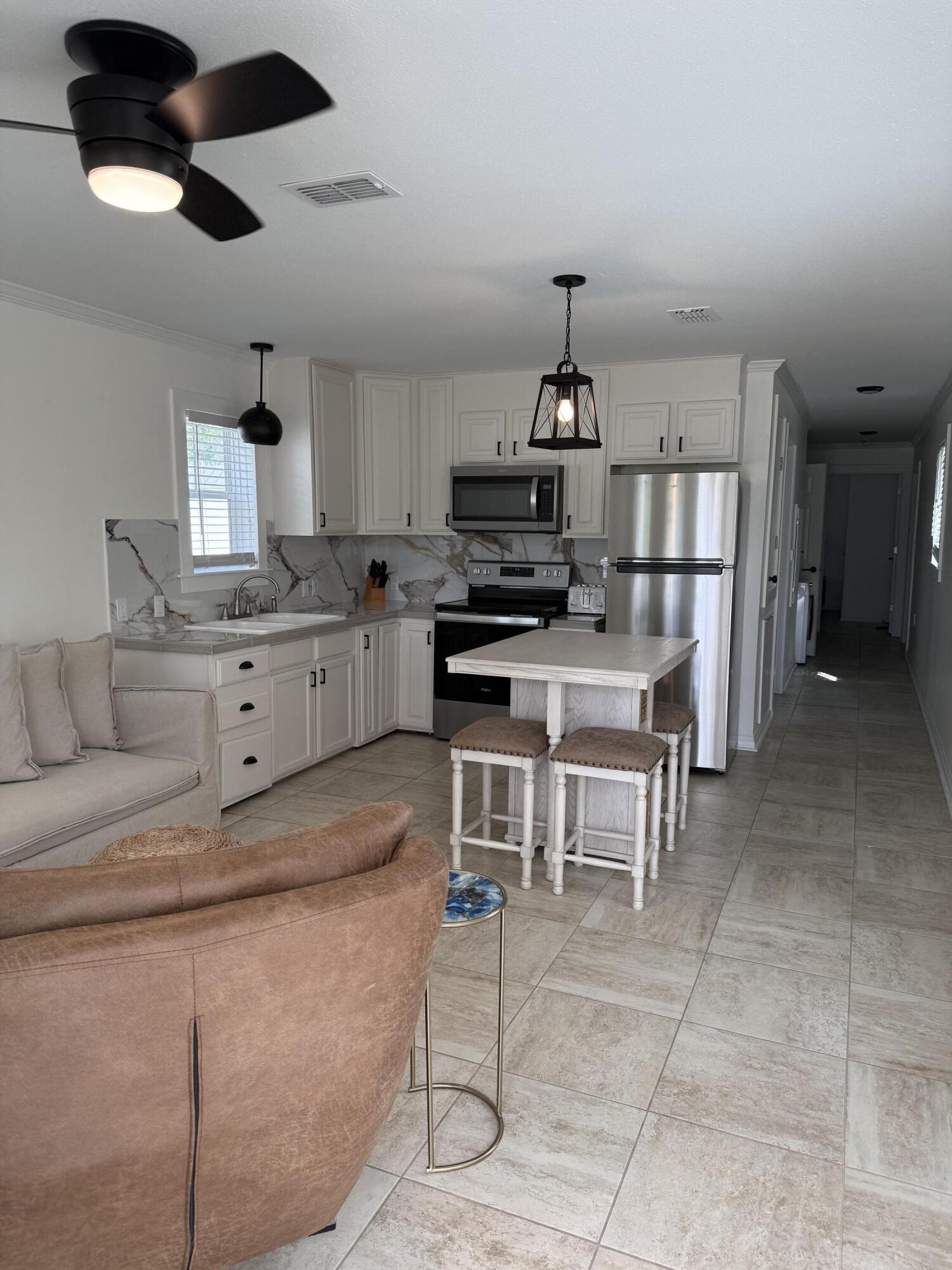 BAY GROVE - Residential Lease