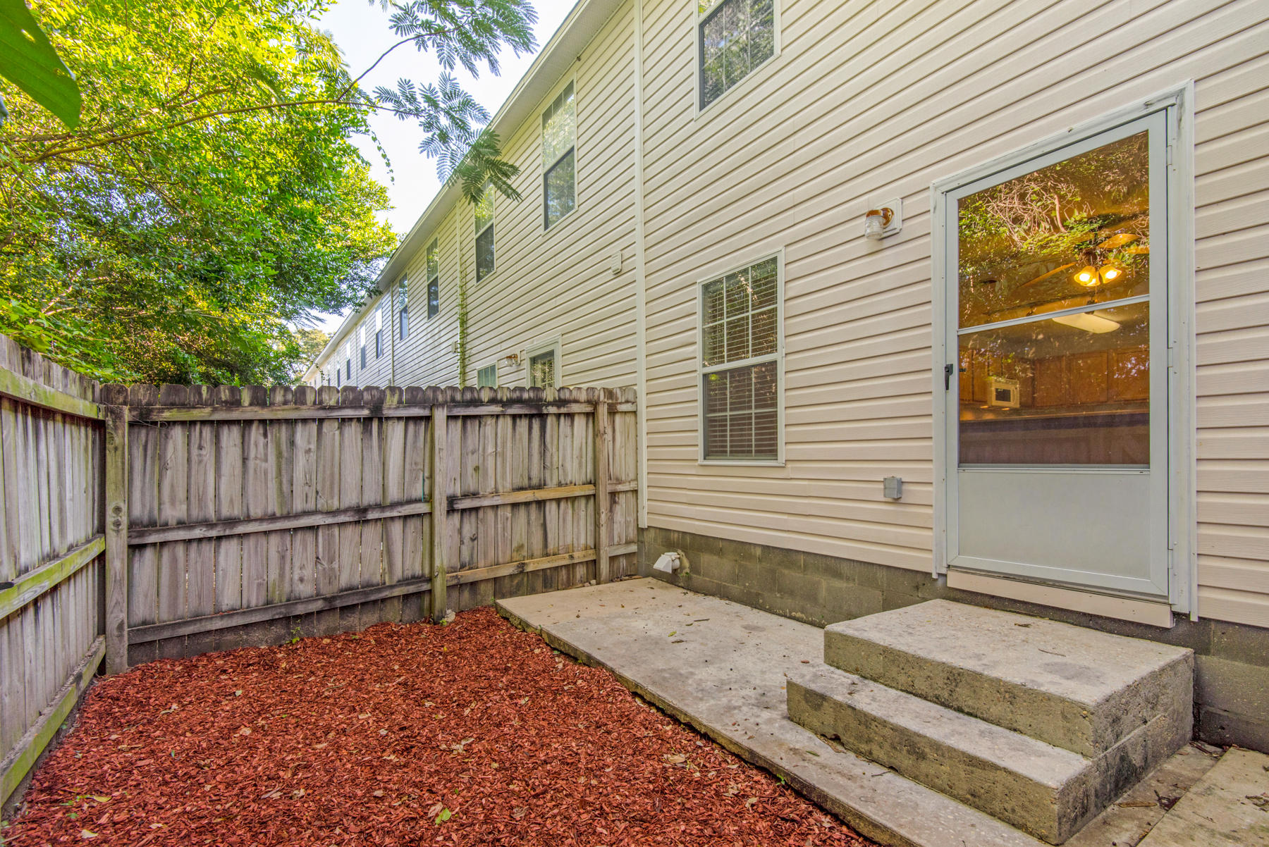 OAK PARK TOWNHOMES - Residential