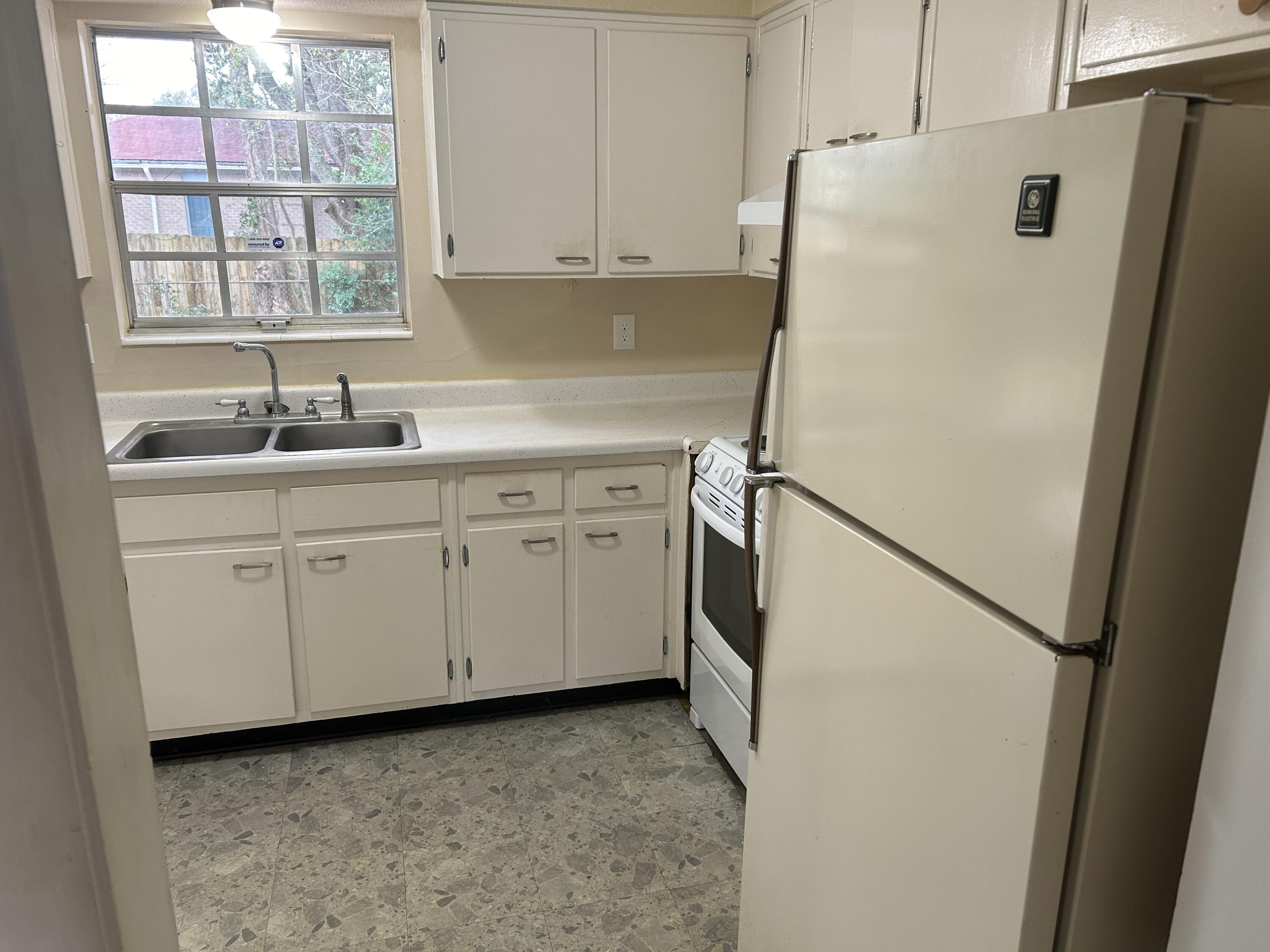 COLONY ESTATES 3RD ADDN - Residential