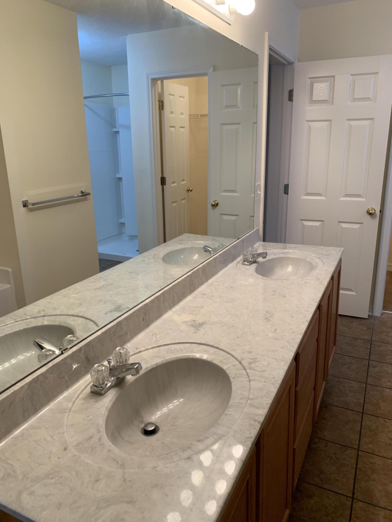 MACK BAYOU POINTE S/D - Residential Lease