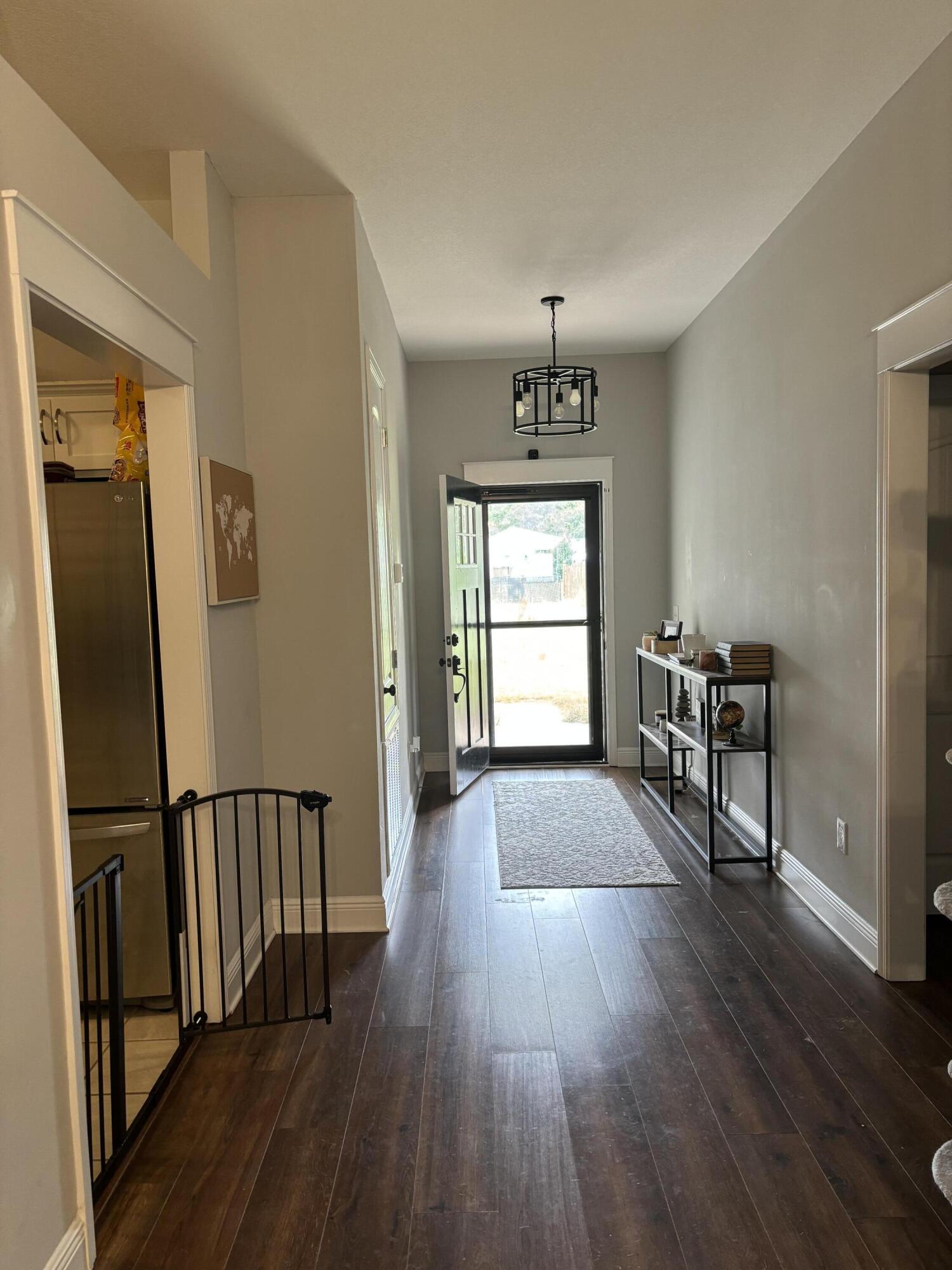 East Navarre - Residential