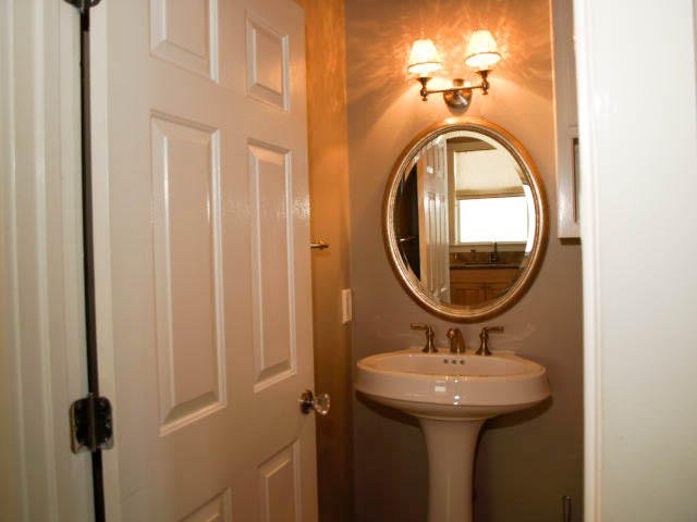 CALYPSO POINTE - Residential