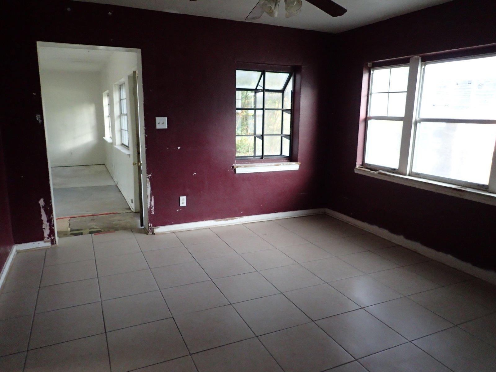 ELLIOTTS POINT 4TH ADDN - Residential