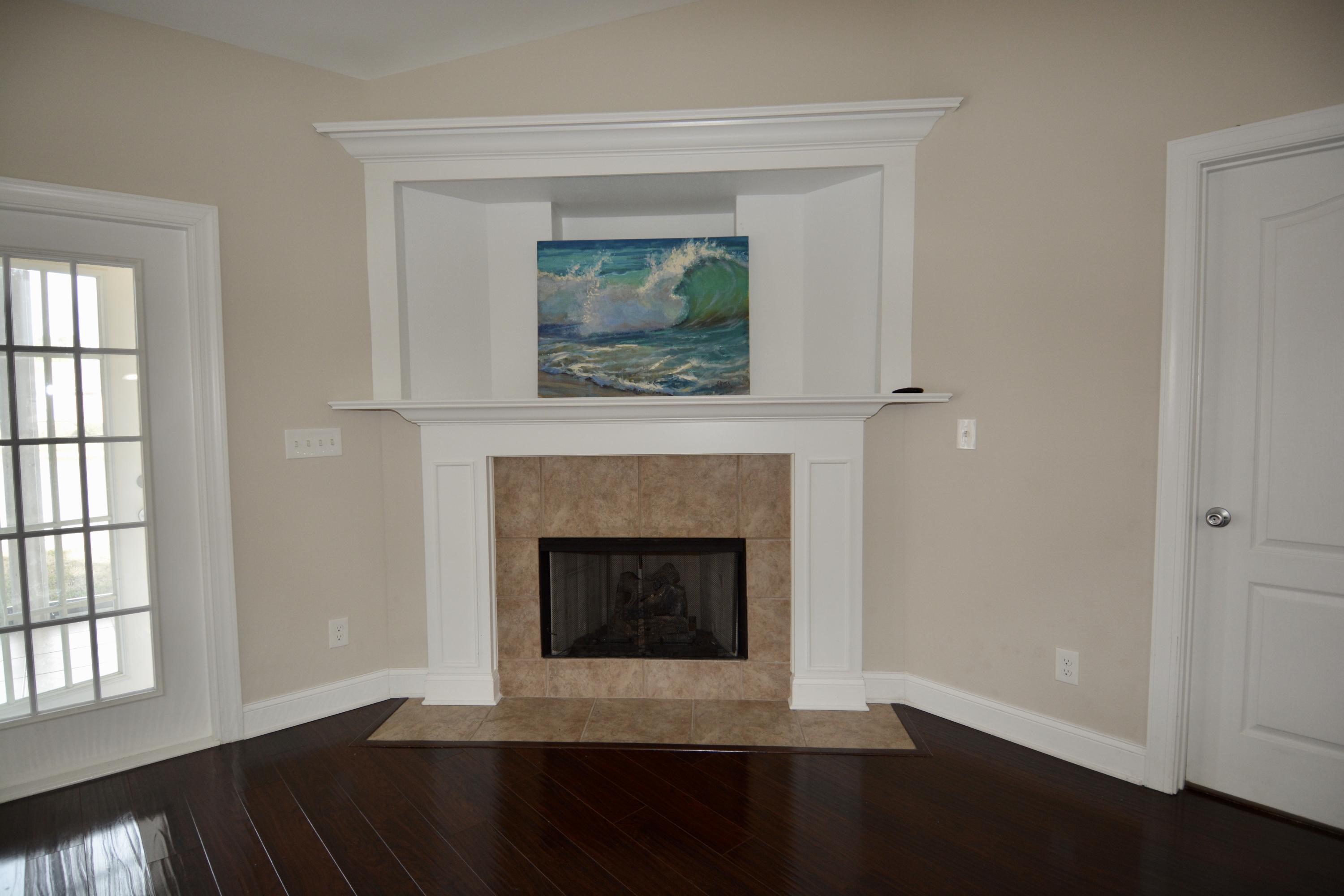 DIAMOND LAKES - Residential