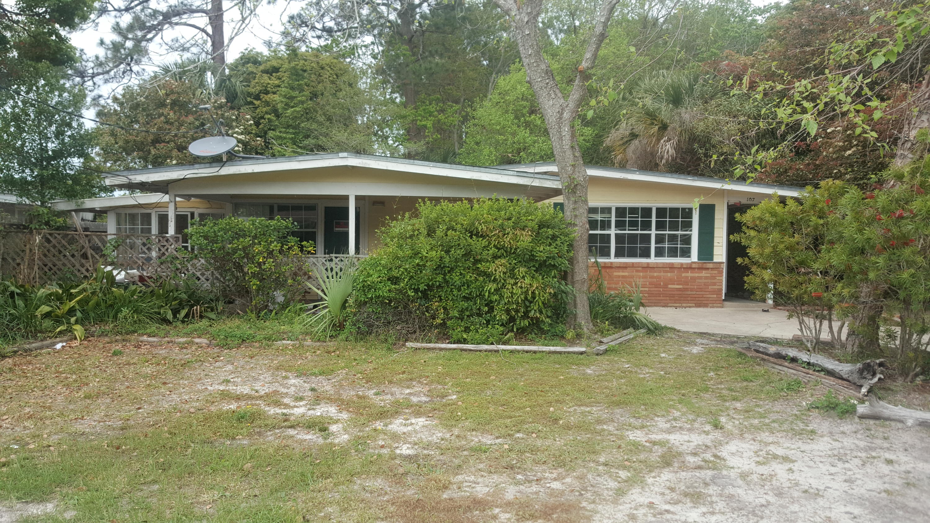 WOODLAWN UNIT 1 - Residential