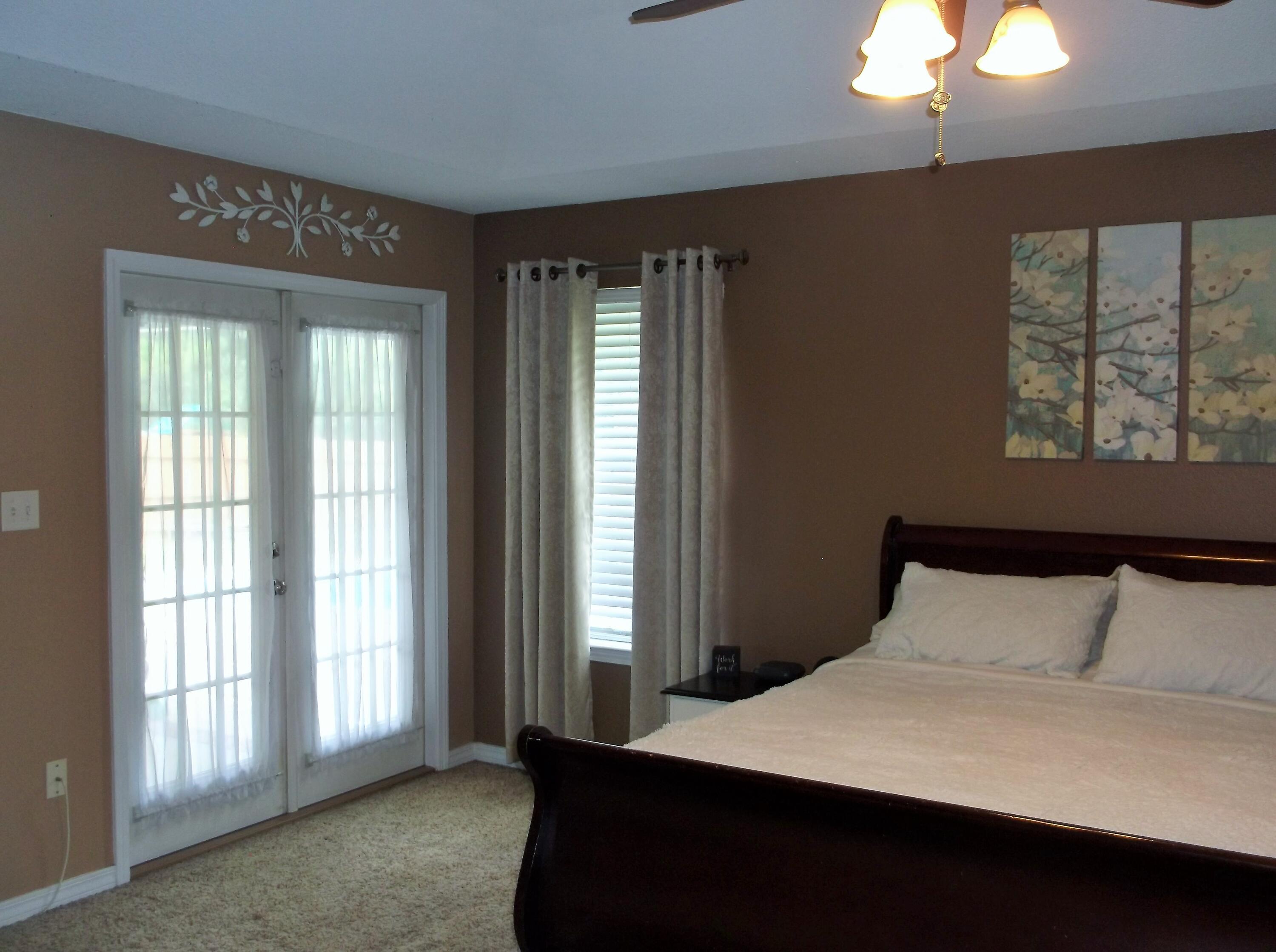 HAMPTON RIDGE ESTATES 1ST ADD - Residential