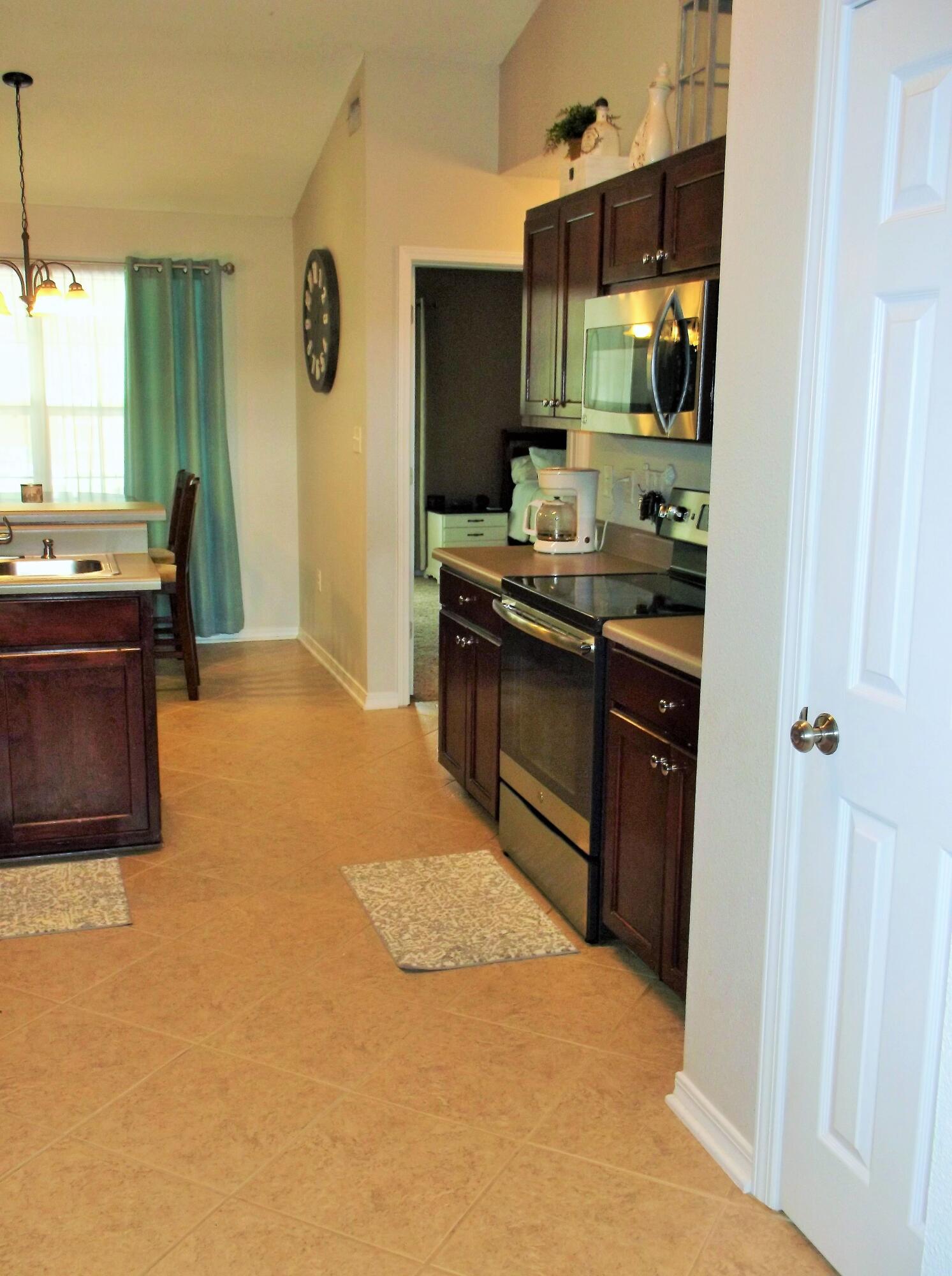 HAMPTON RIDGE ESTATES 1ST ADD - Residential