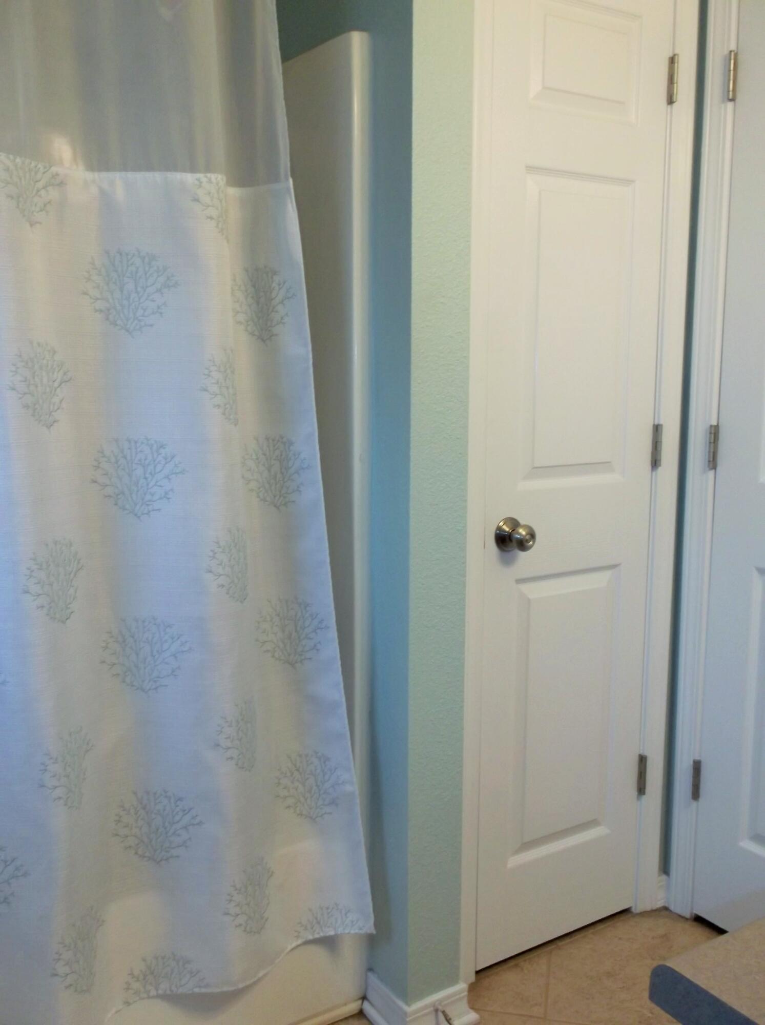 HAMPTON RIDGE ESTATES 1ST ADD - Residential