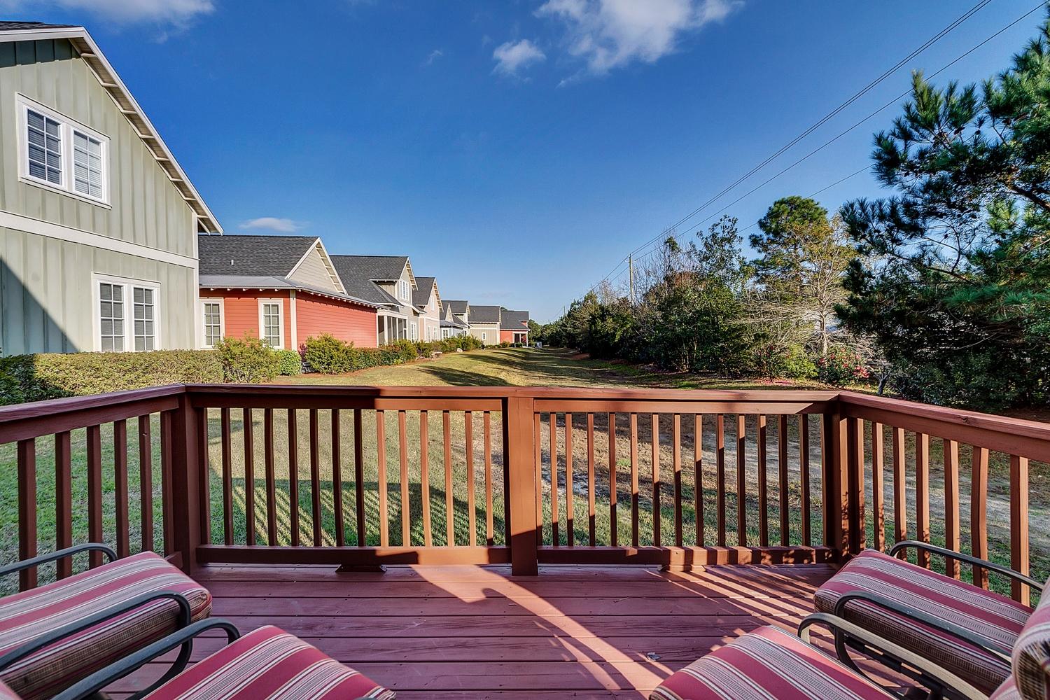 BUNGALOS AT SANDESTIN - Residential