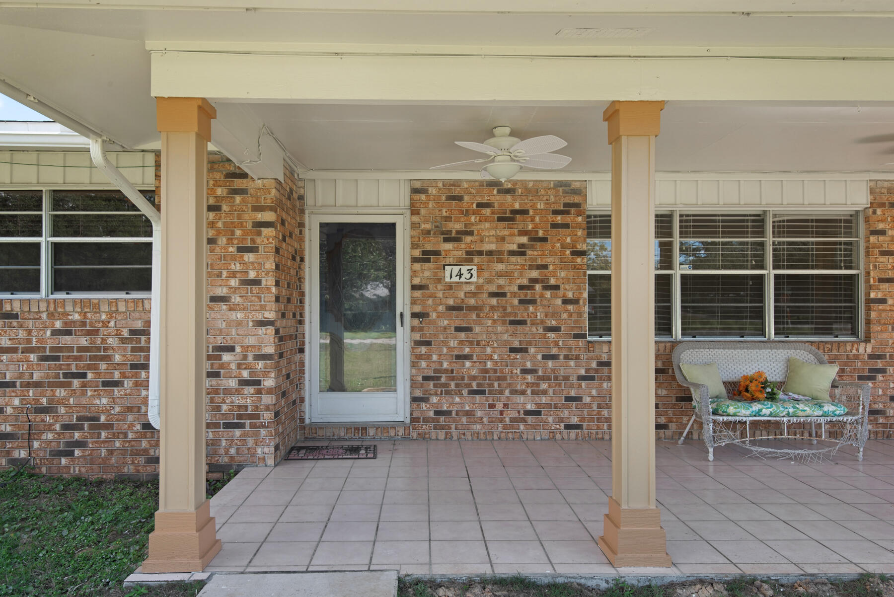 VILLA TASSO TOWN OF - Residential