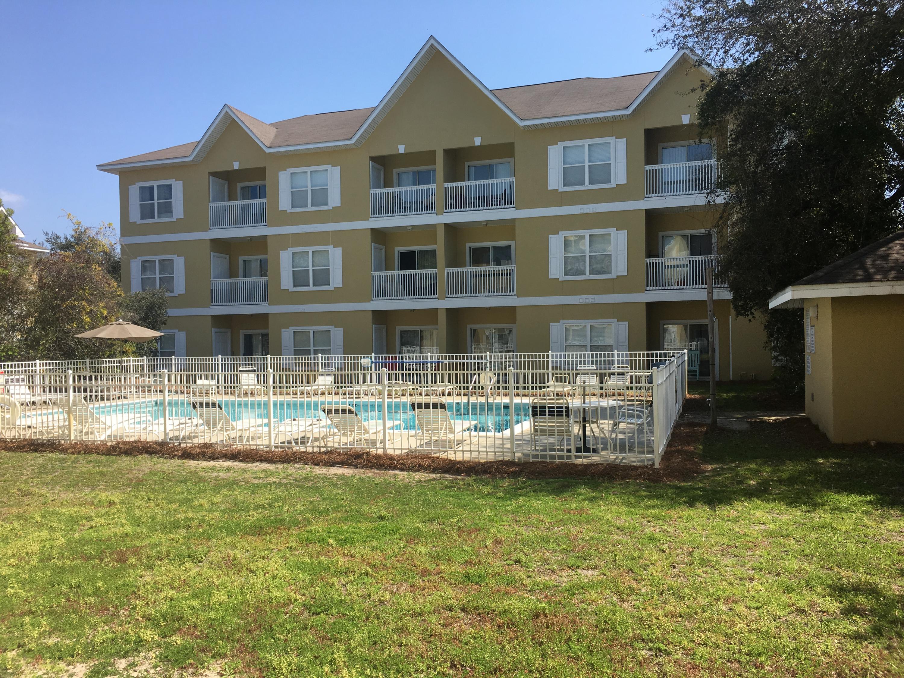 HERON'S WATCH CONDO PH 2 - Residential