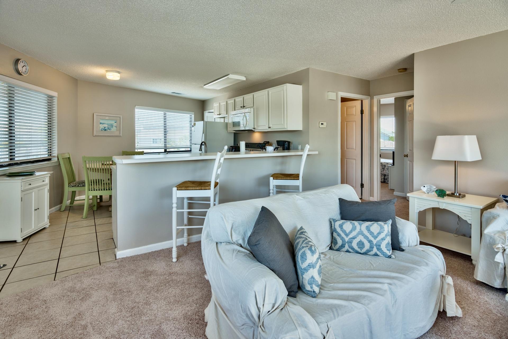 CRYSTAL VILLAGE CONDO PH 1 - Residential