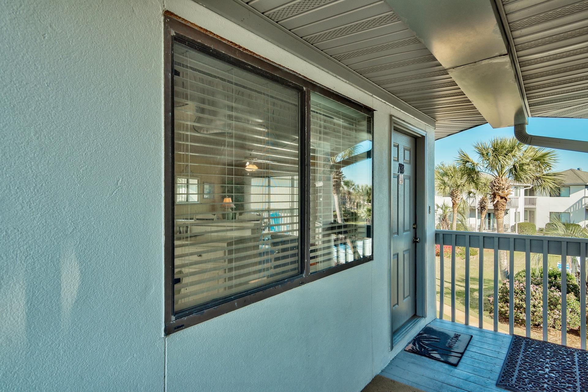 CRYSTAL VILLAGE CONDO PH 1 - Residential