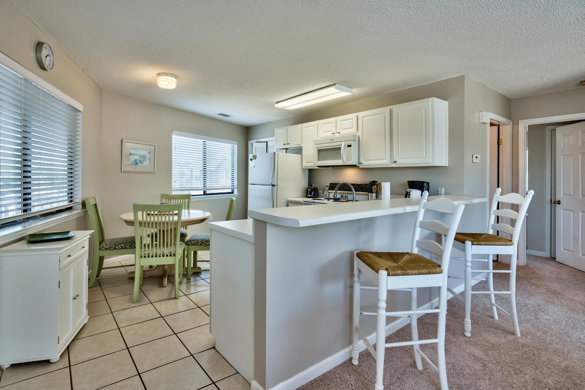 CRYSTAL VILLAGE CONDO PH 1 - Residential