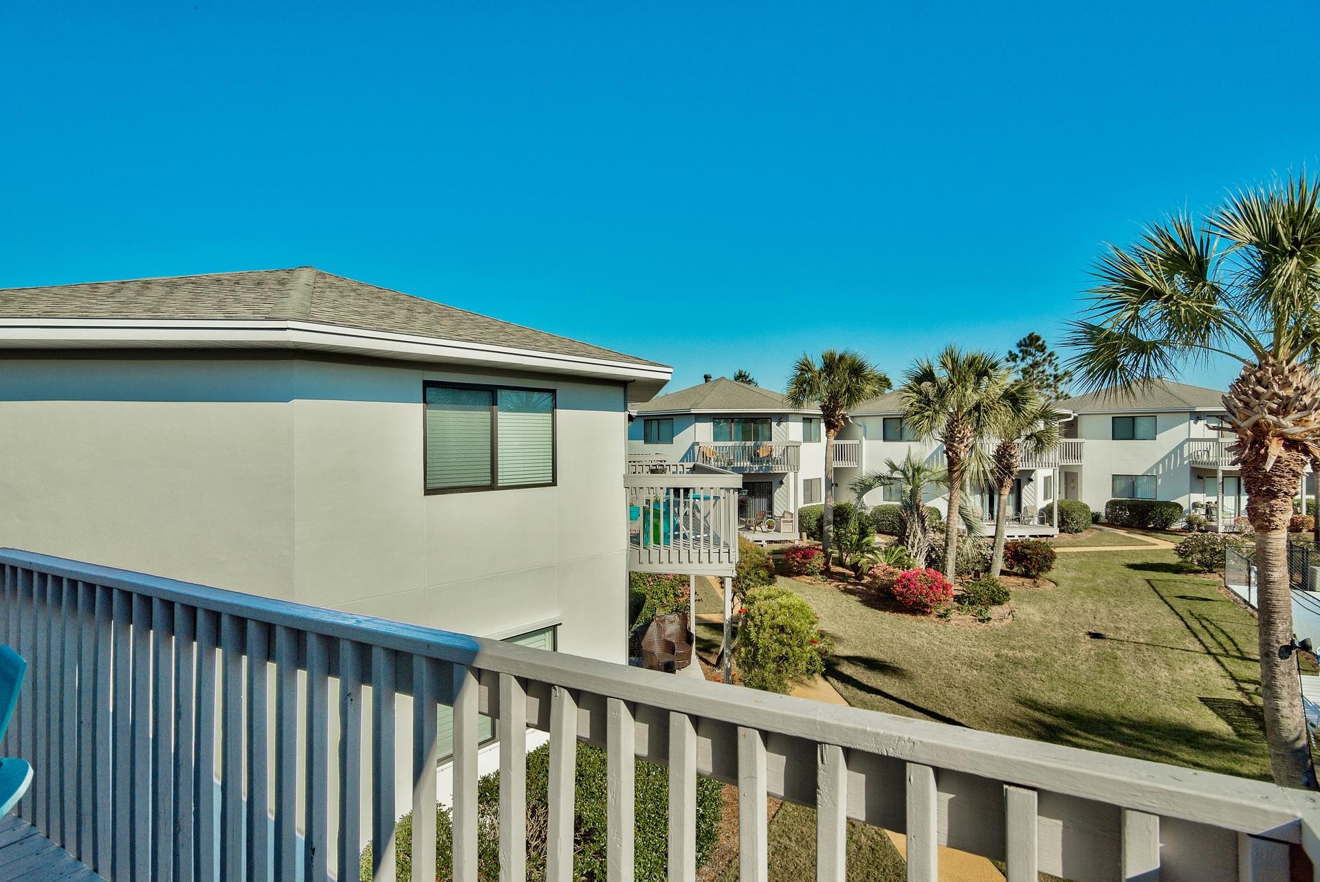 CRYSTAL VILLAGE CONDO PH 1 - Residential