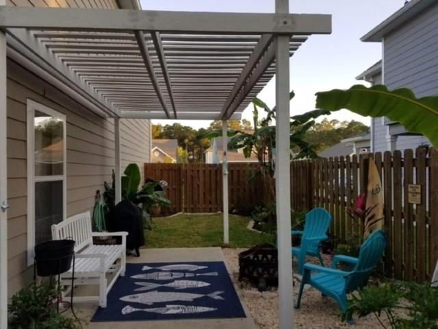 WATER OAKS - Residential