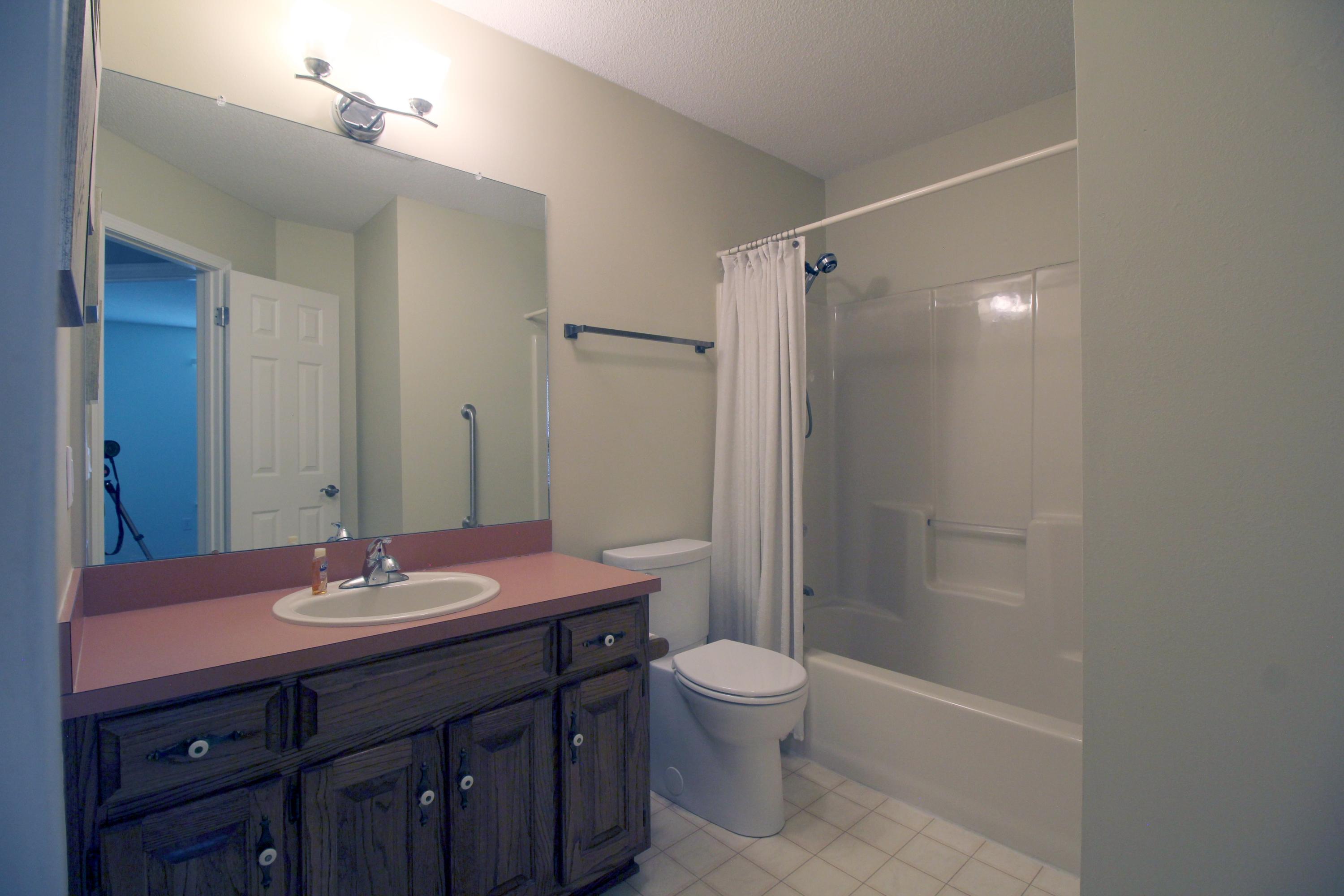 PINEGLADE - Residential