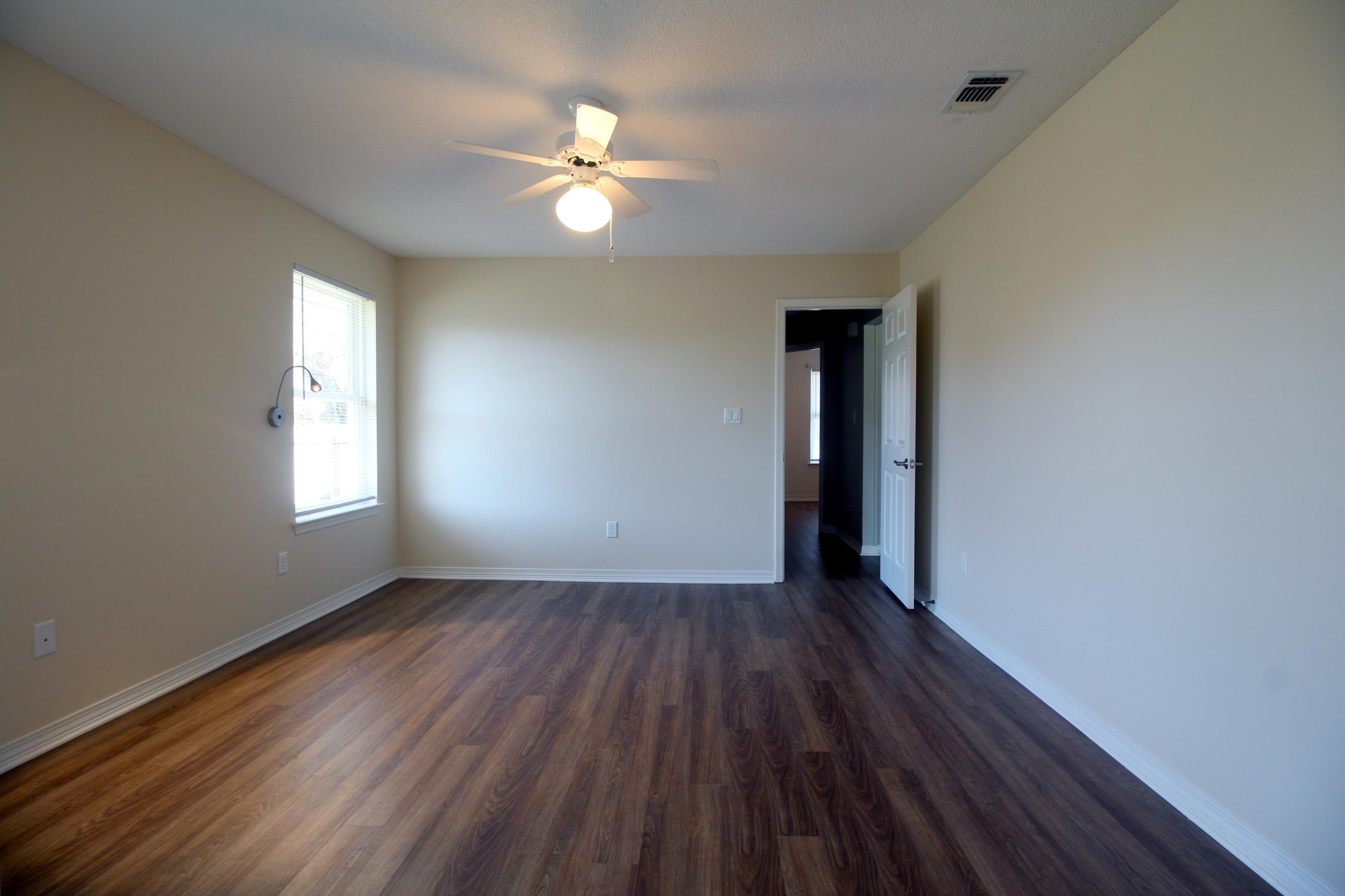 PINEGLADE - Residential