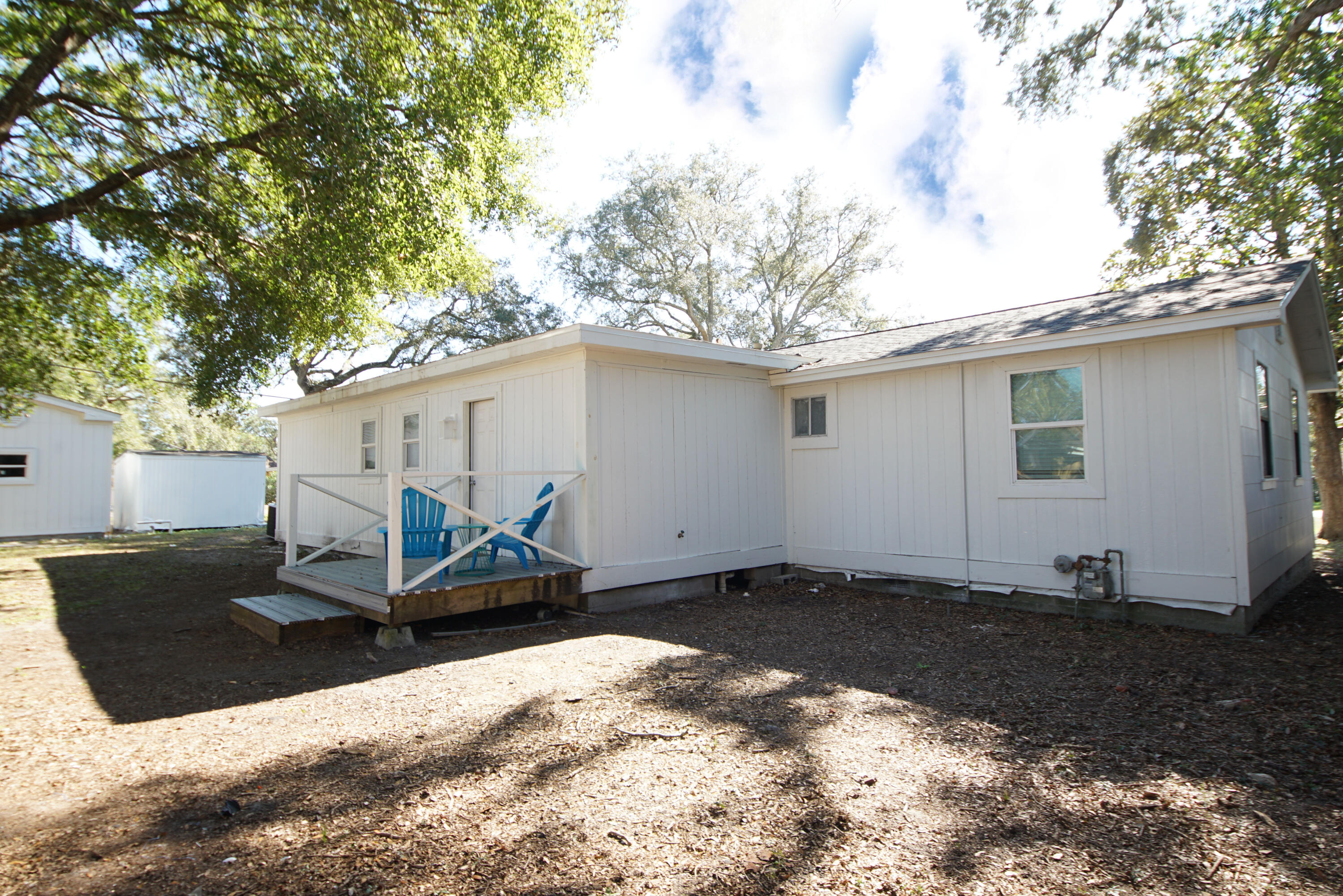 LINCOLN BAYOU PATIO HOMES - Residential