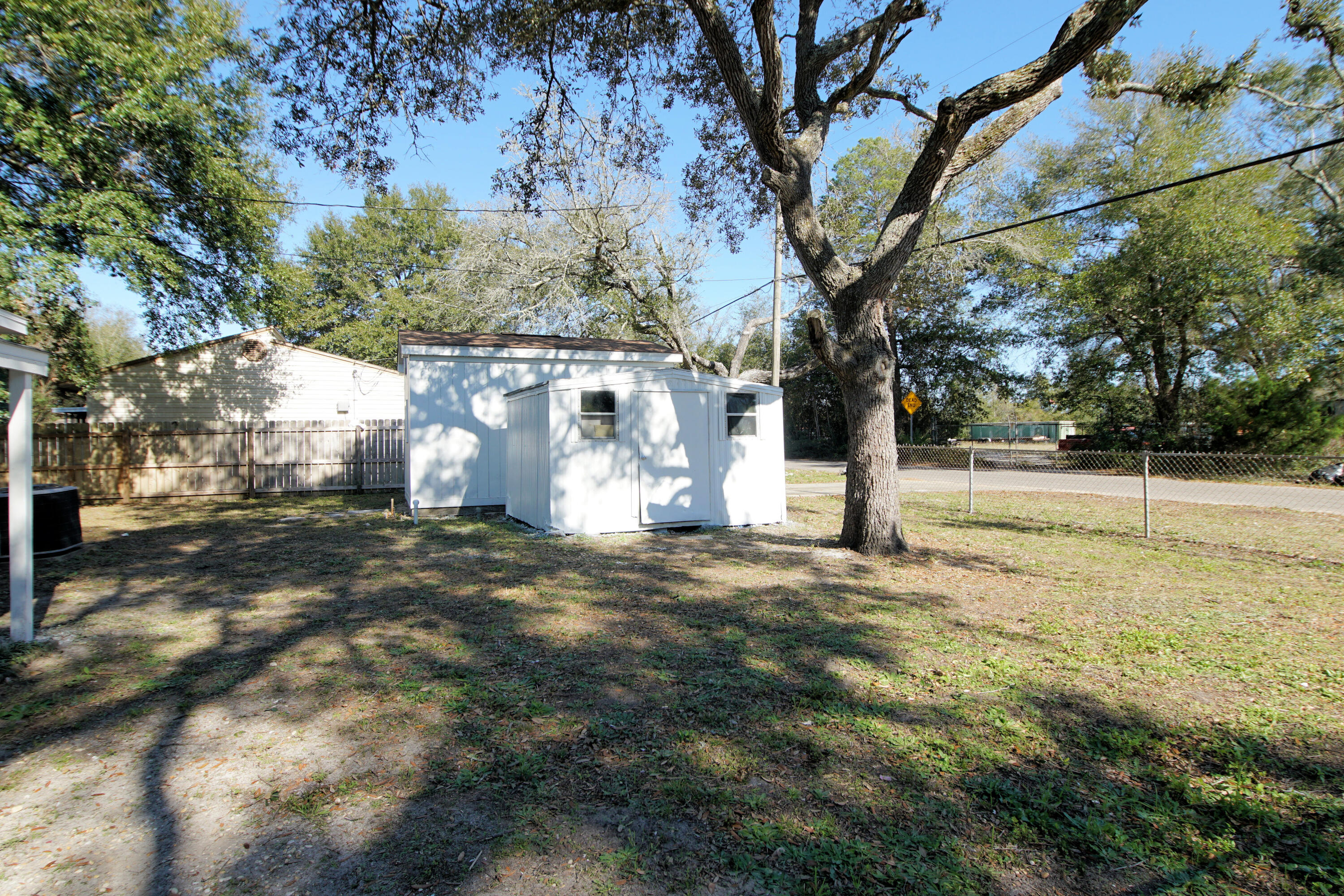 LINCOLN BAYOU PATIO HOMES - Residential