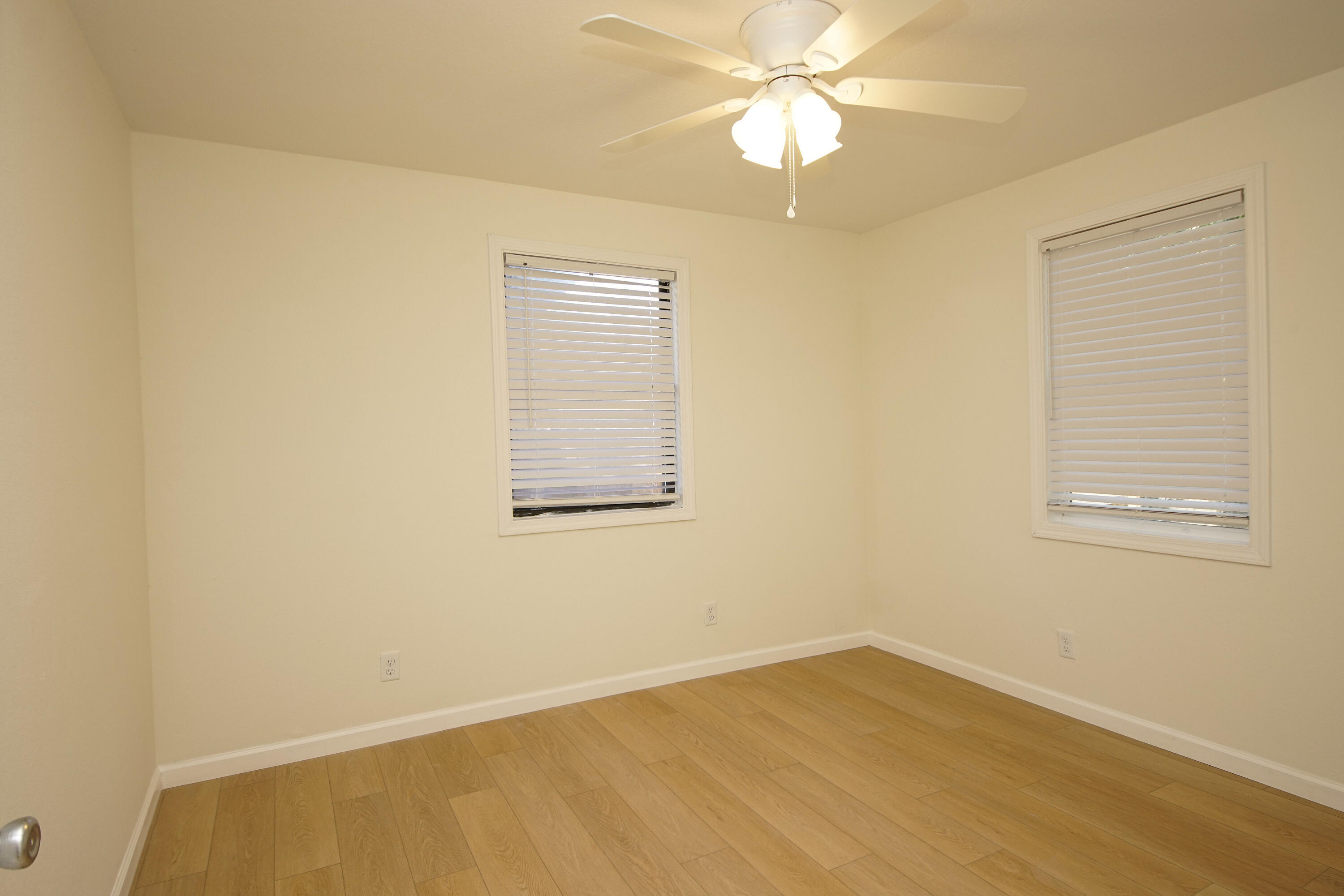 LINCOLN BAYOU PATIO HOMES - Residential