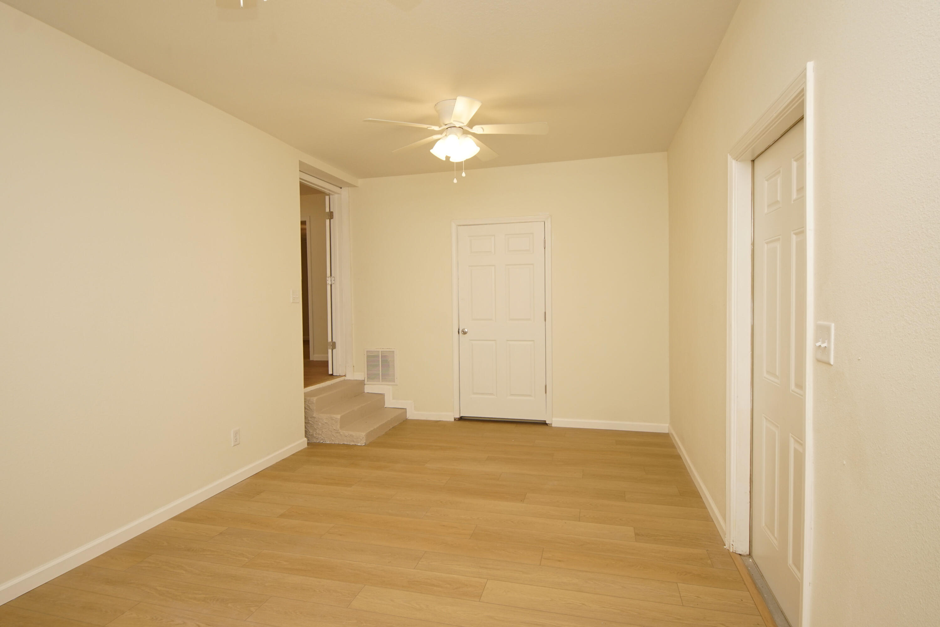 LINCOLN BAYOU PATIO HOMES - Residential