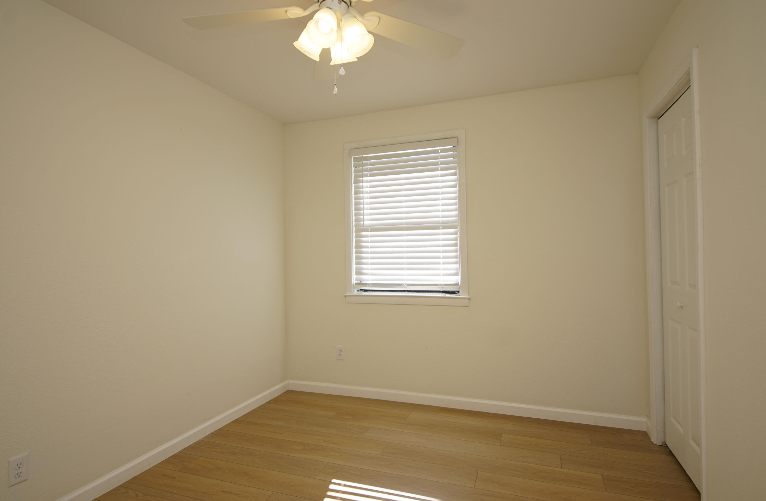 LINCOLN BAYOU PATIO HOMES - Residential