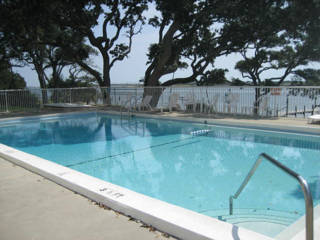 CEDARS CONDO - Residential