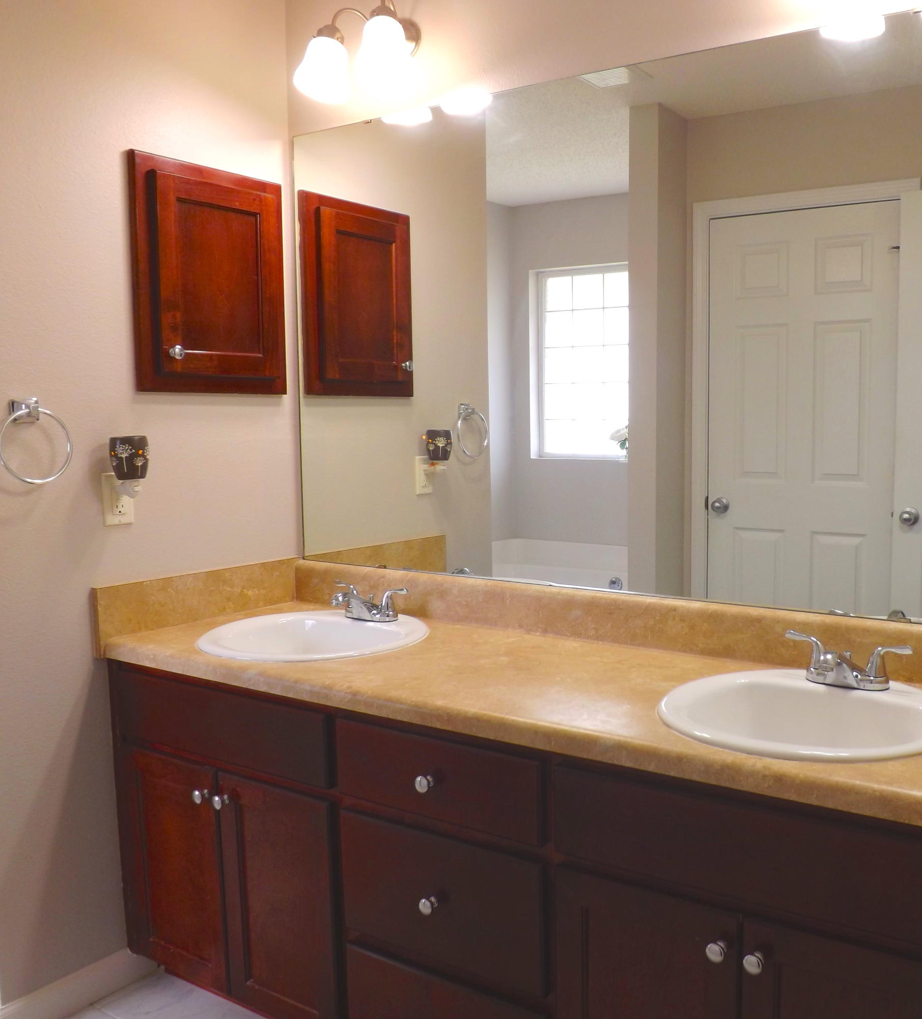 IRON GATE S/D PH I - Residential