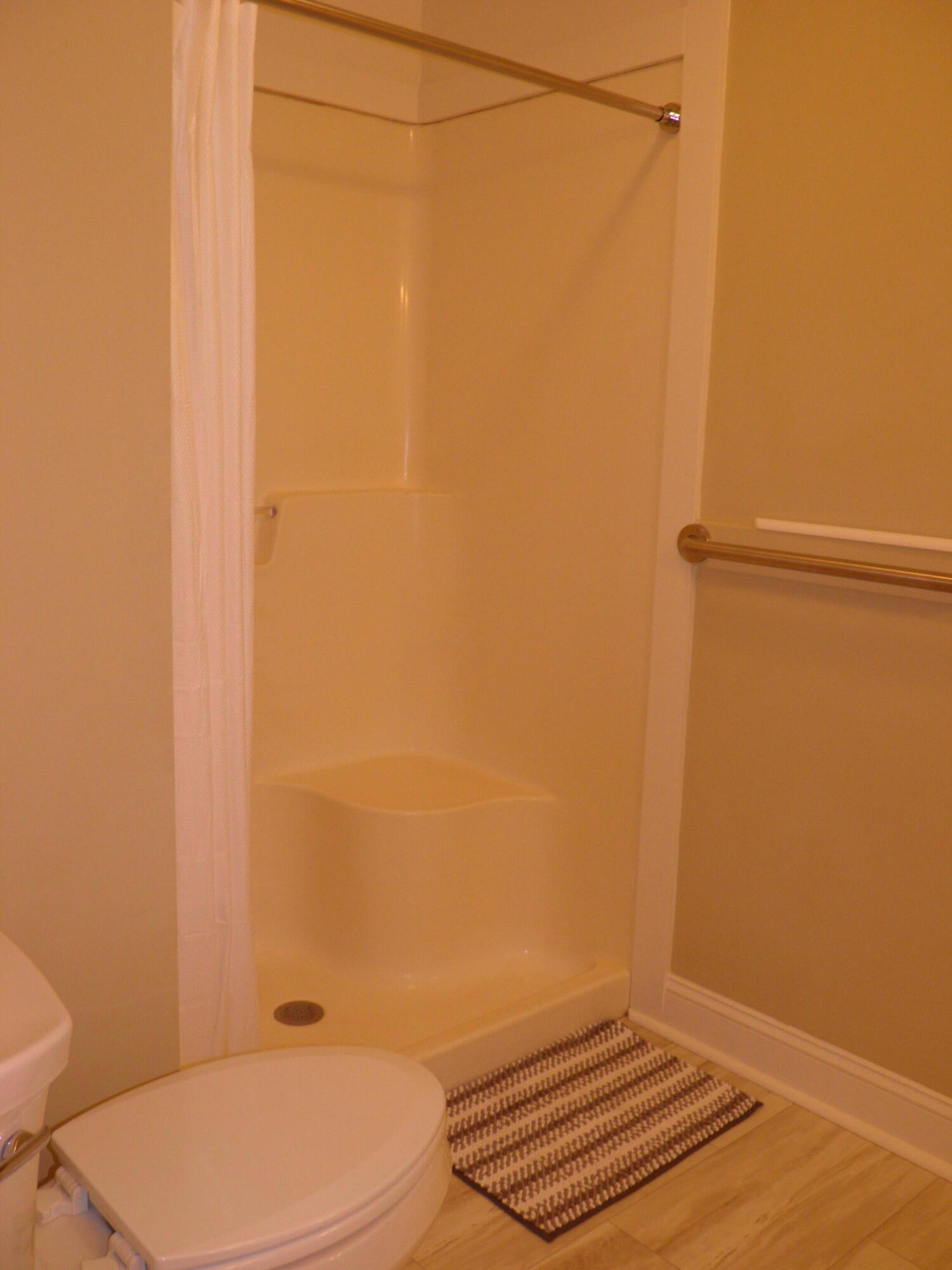 GAP CREEK - Residential Lease