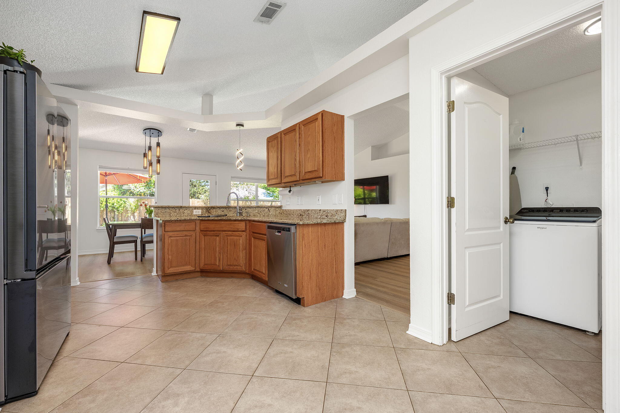LIGHTHOUSE POINTE UNIT 3 - Residential