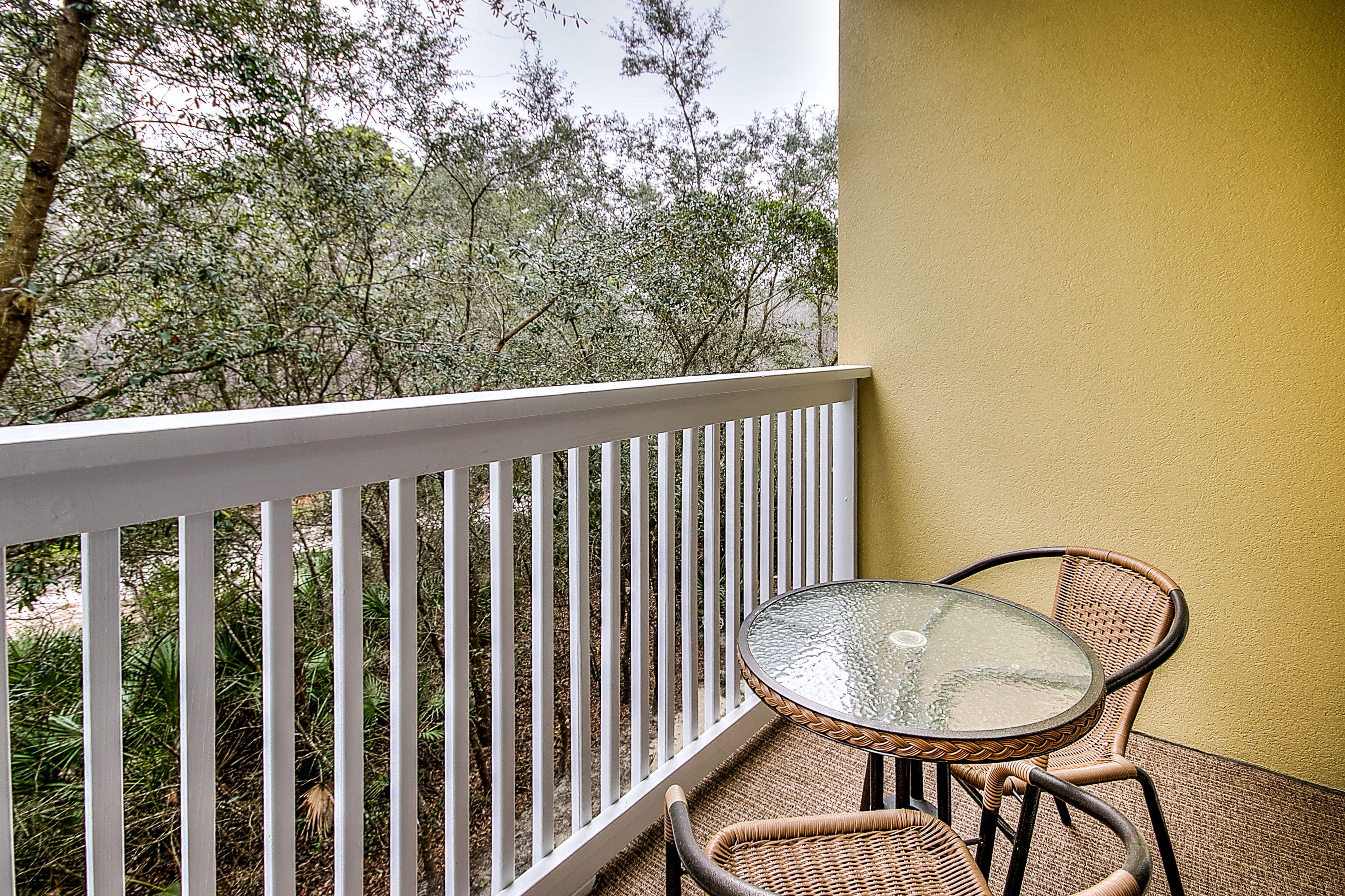 HERONS WATCH CONDO PH 4 - Residential