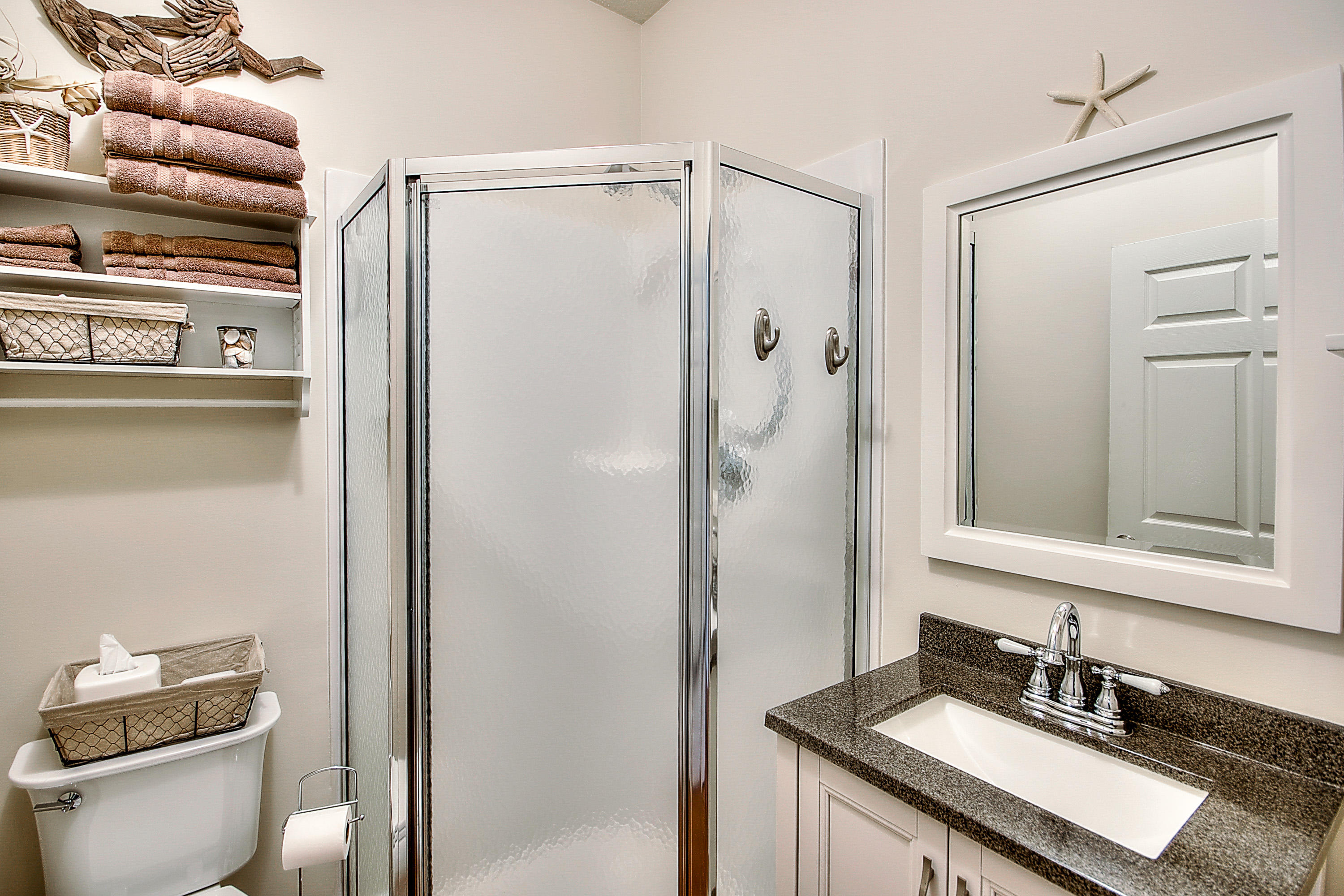 HERONS WATCH CONDO PH 4 - Residential