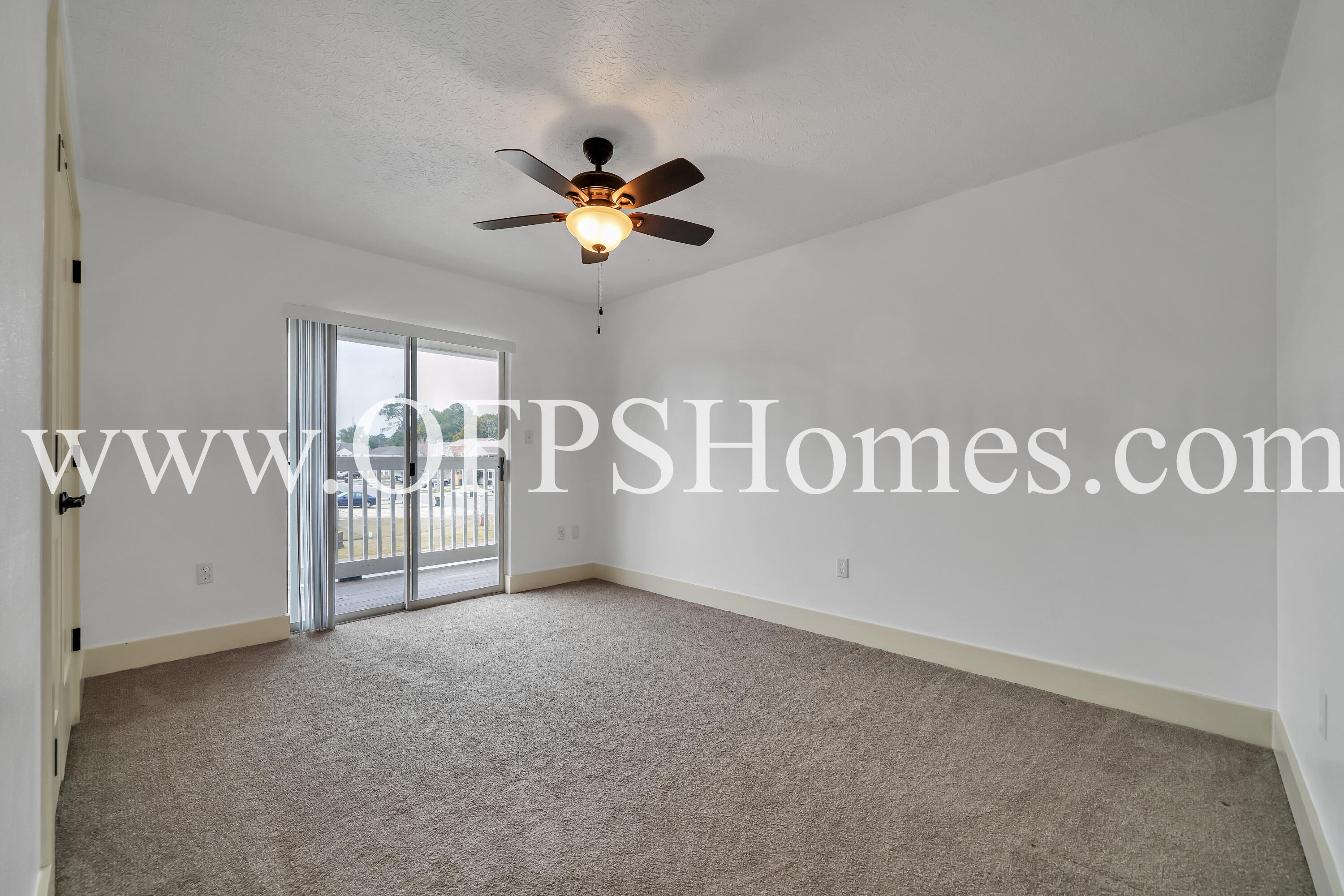 CHATELAINE ESTATES S/D - Residential Lease