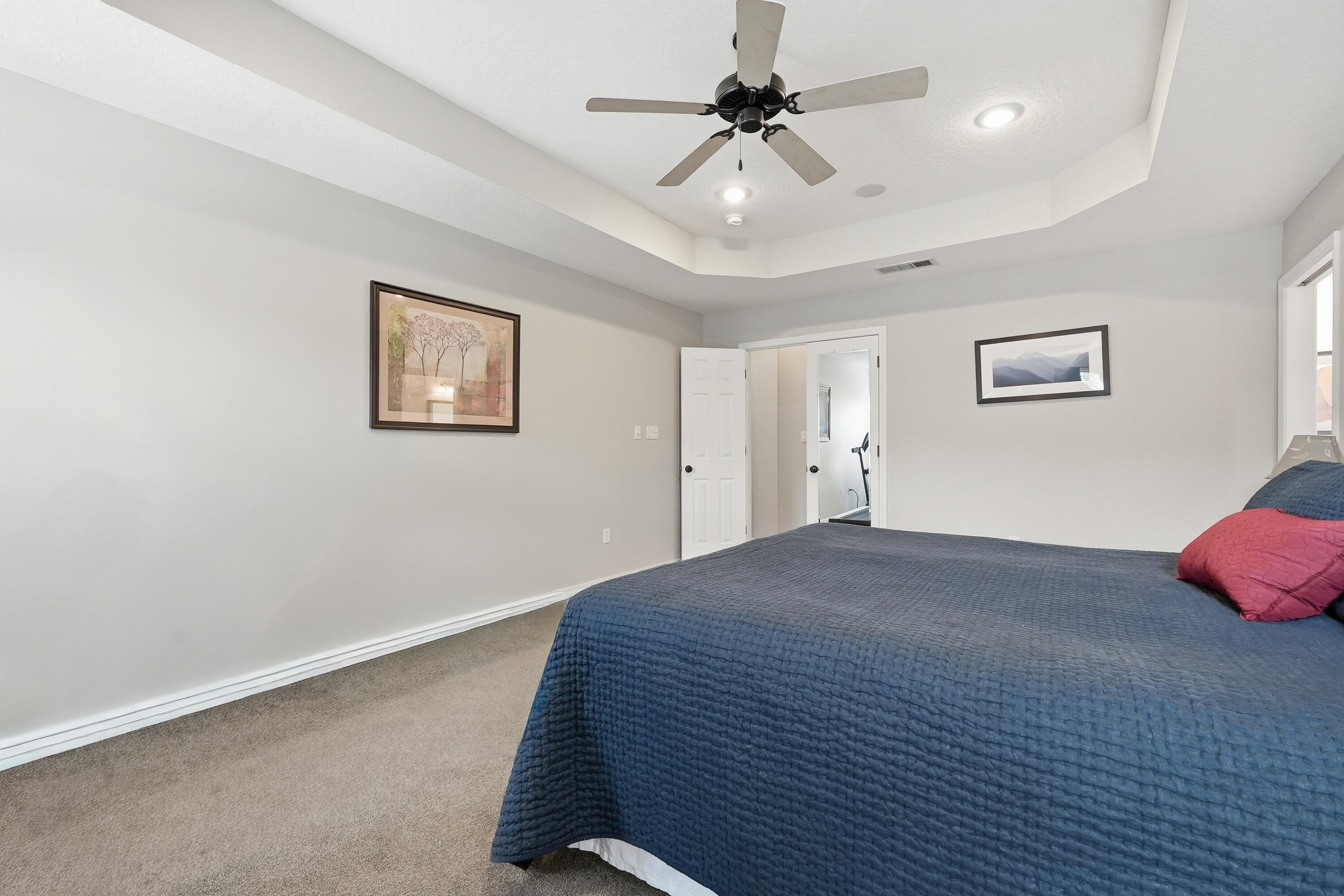 BRIDGEPORT COLONY - Residential