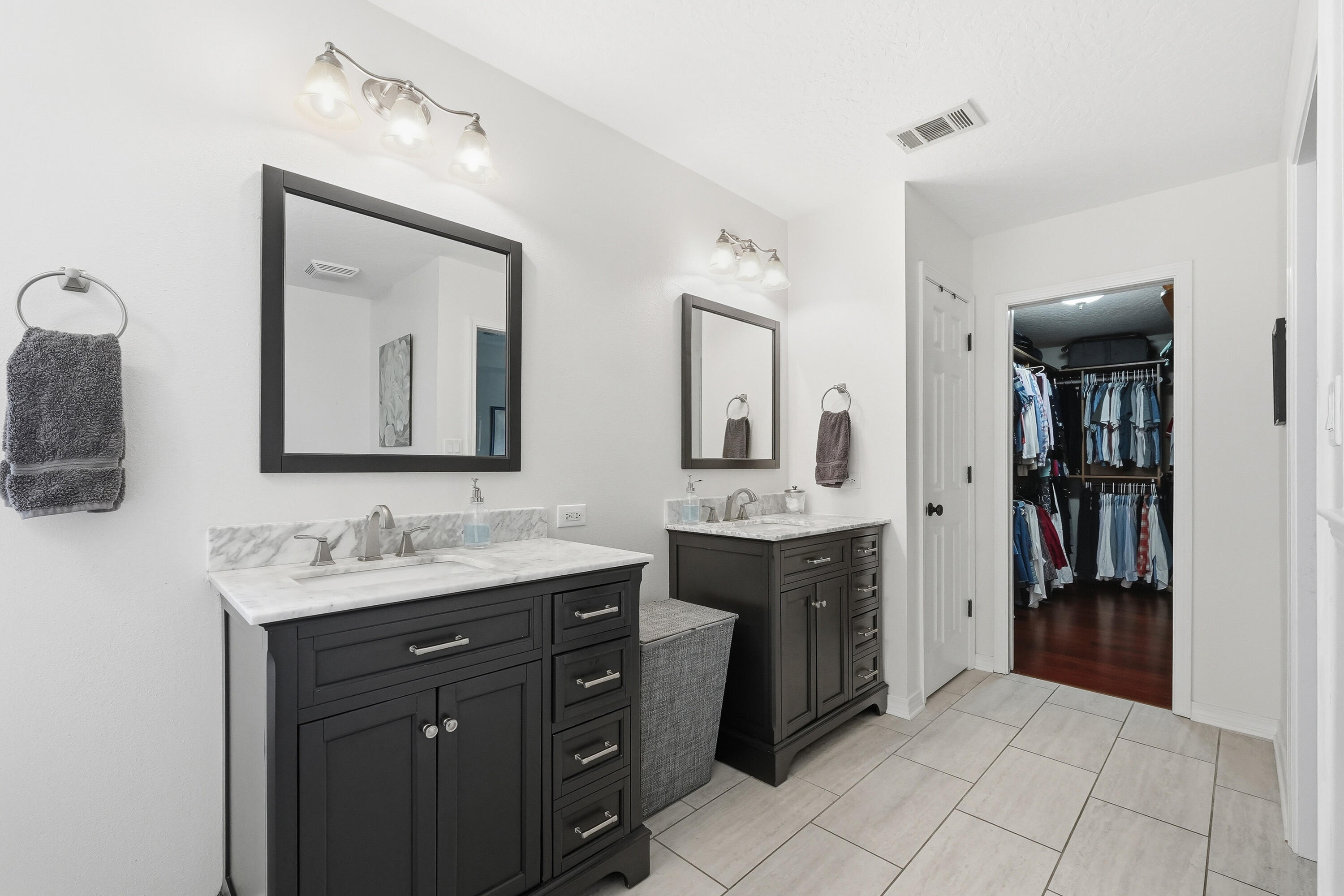 BRIDGEPORT COLONY - Residential