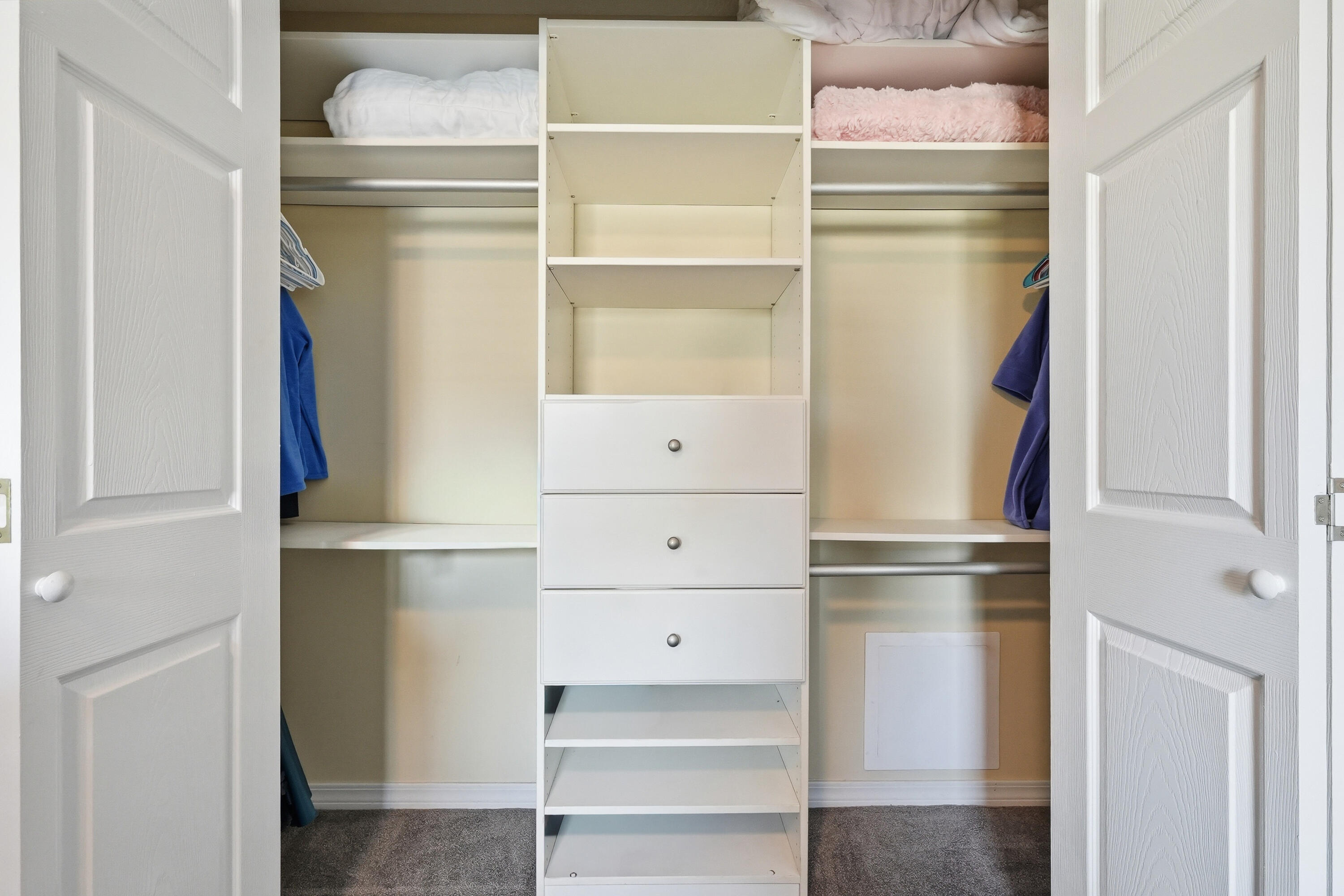 BRIDGEPORT COLONY - Residential