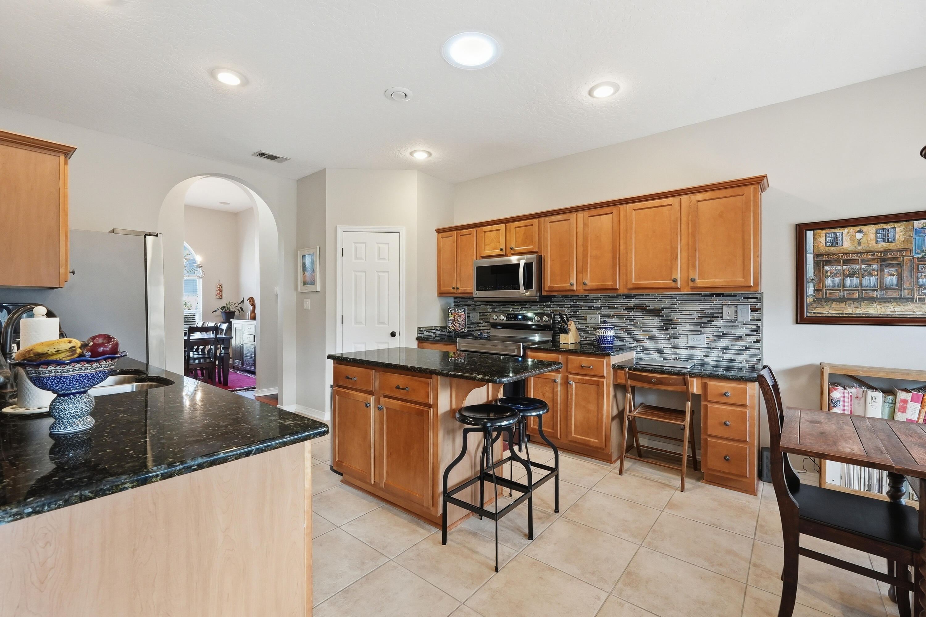 BRIDGEPORT COLONY - Residential