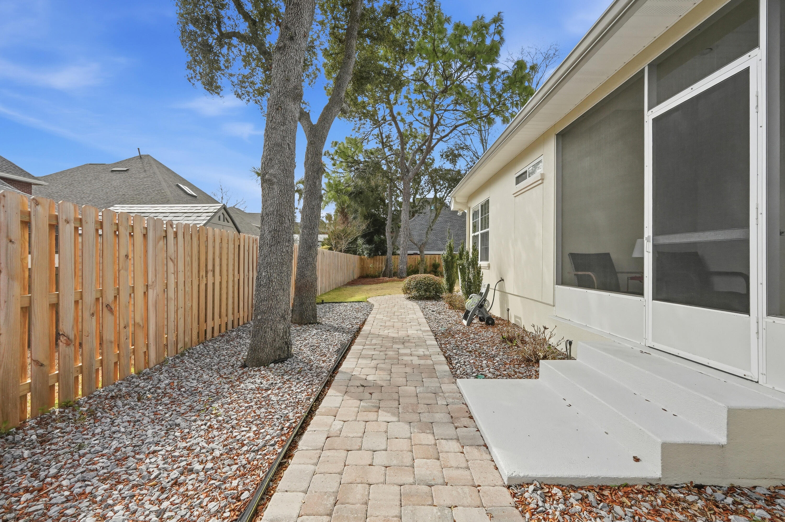 BRIDGEPORT COLONY - Residential