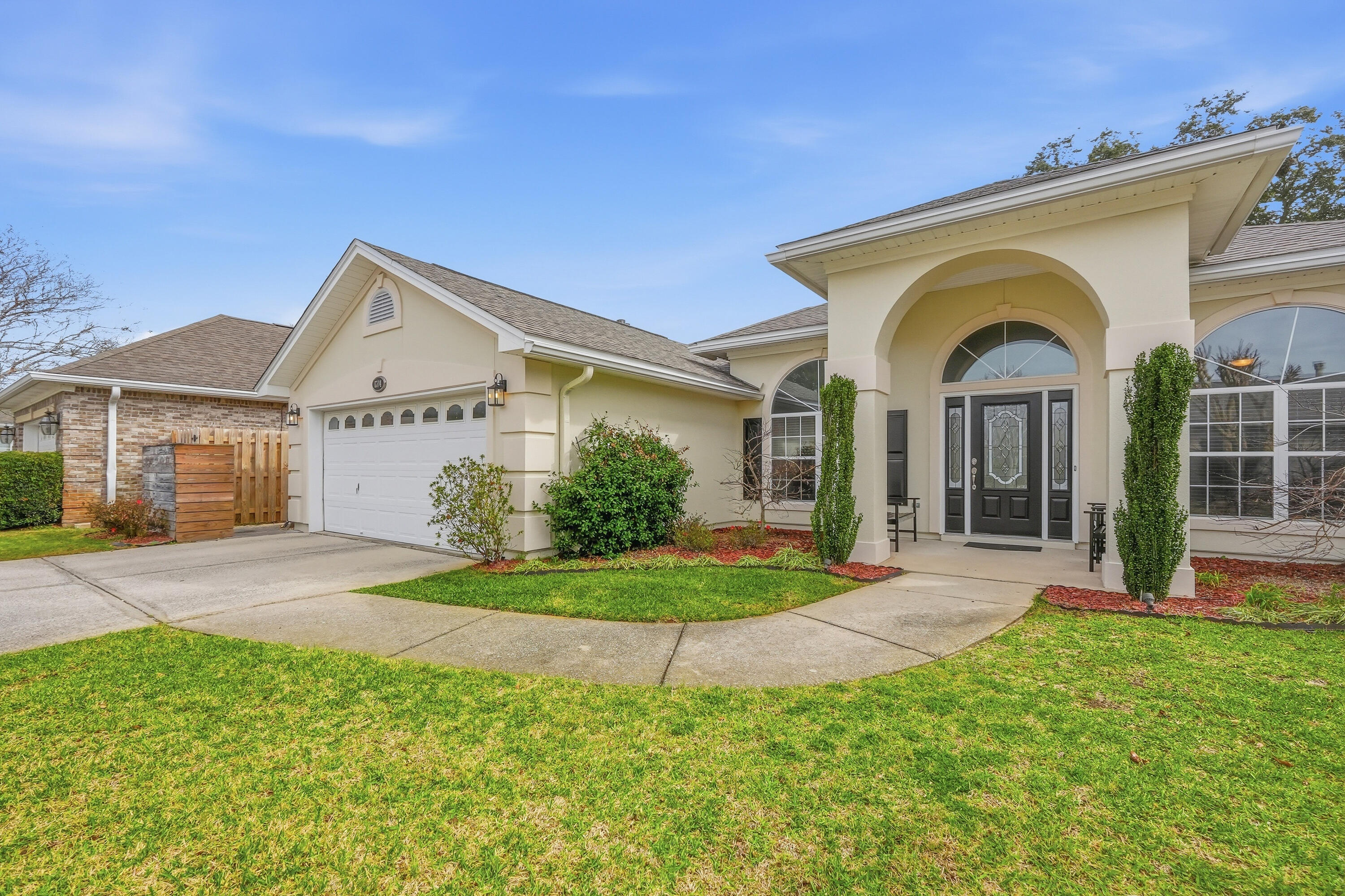 BRIDGEPORT COLONY - Residential