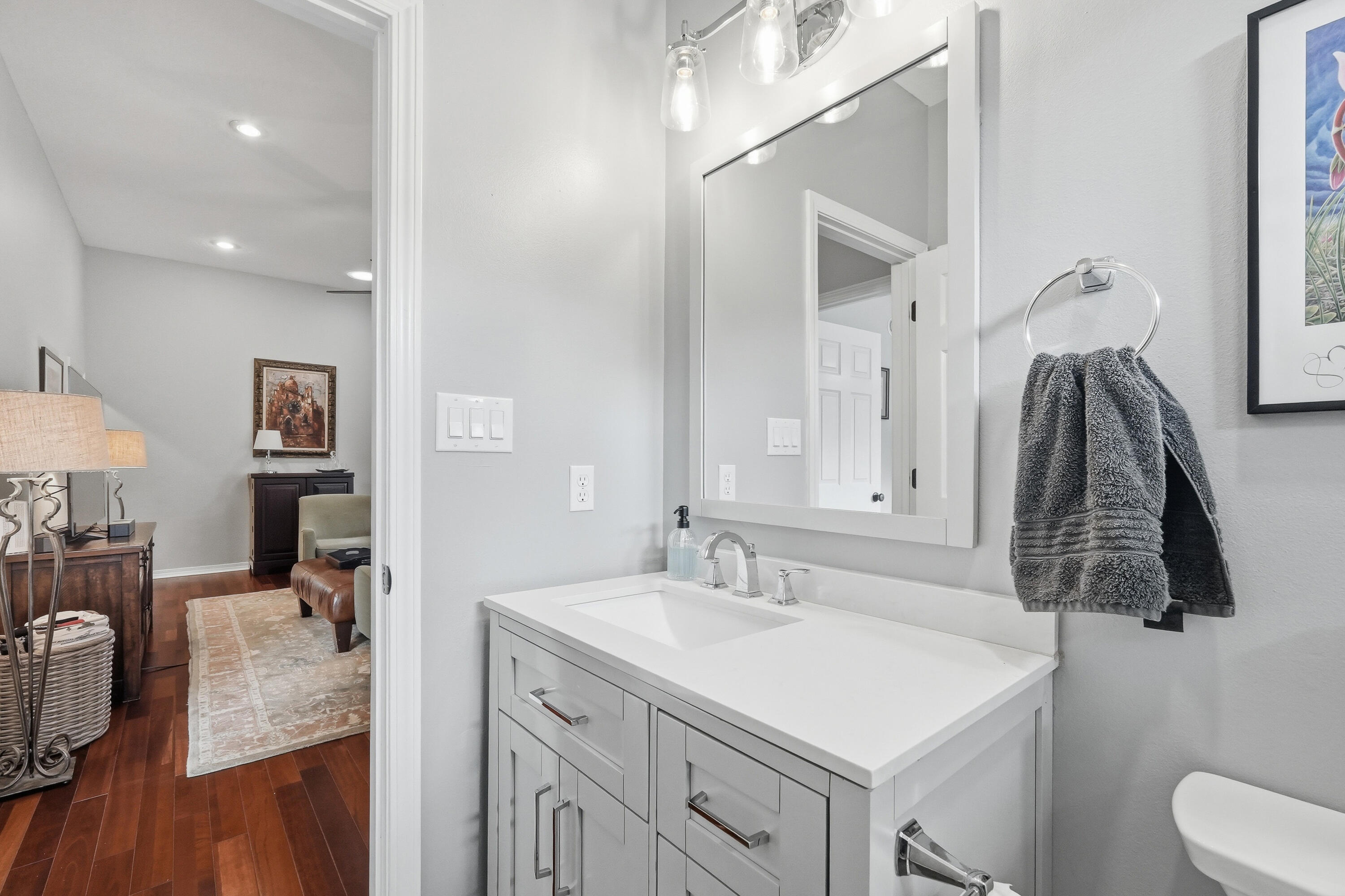 BRIDGEPORT COLONY - Residential